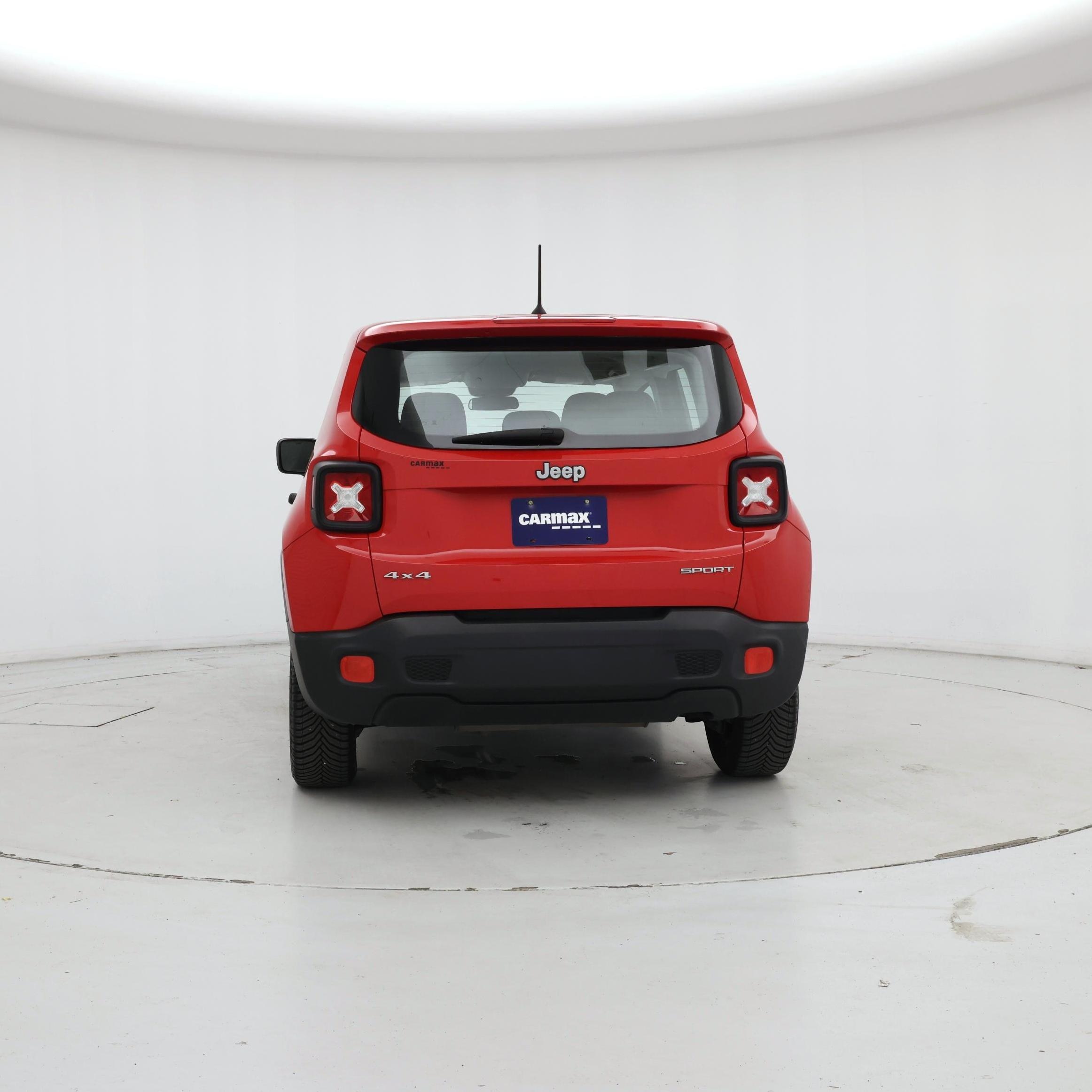 Thumbnail: 2016 Jeep Renegade - 6