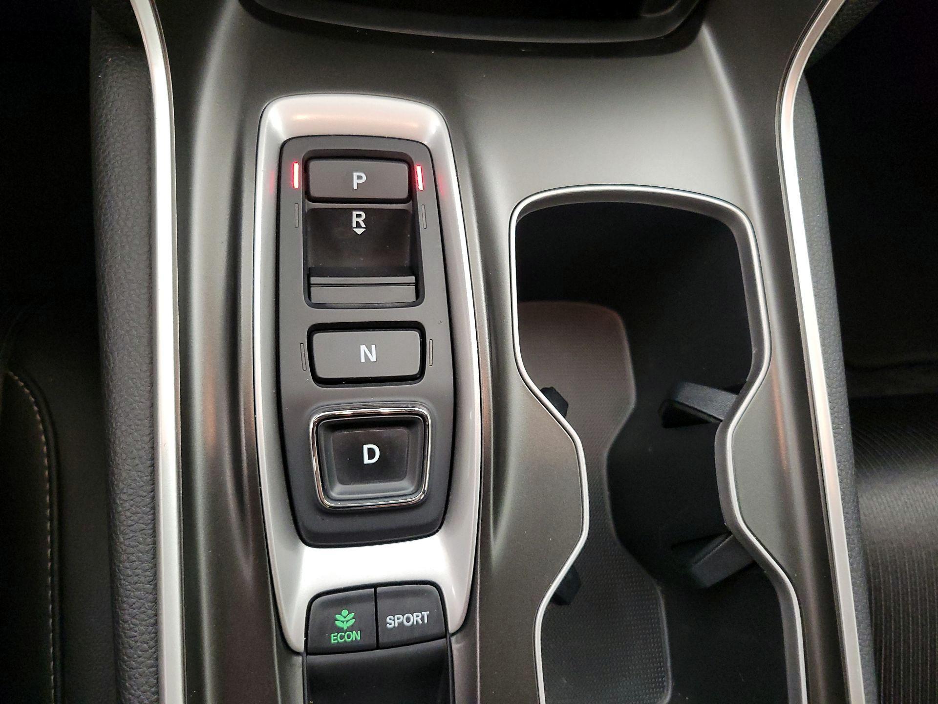 Thumbnail: 2020 Honda Accord - 17