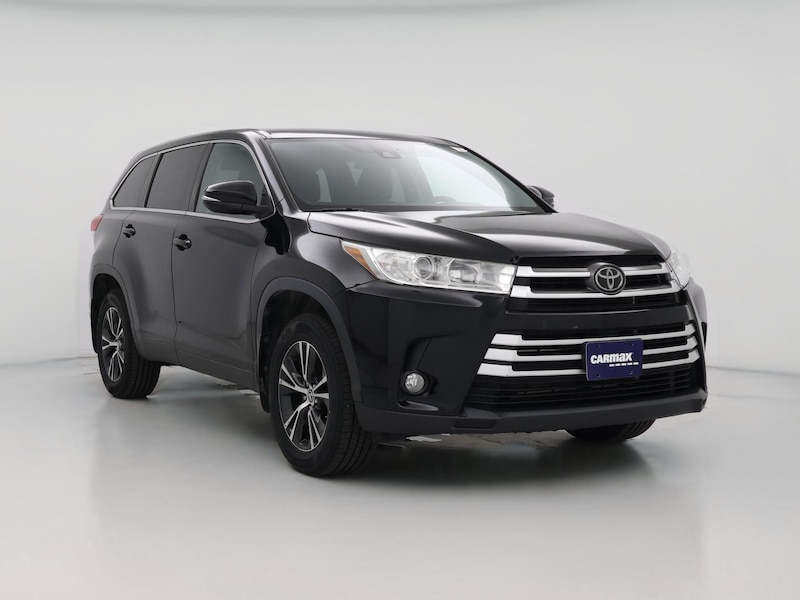 2019 Toyota Highlander Plus -
                  Franklin, TN