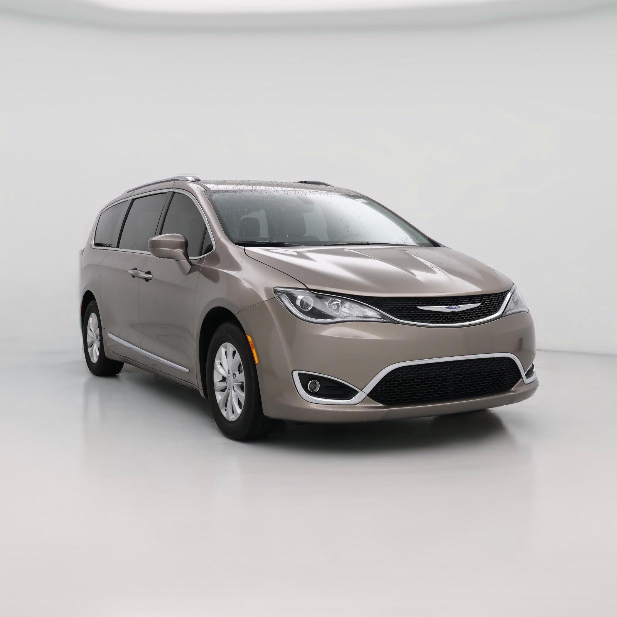 Thumbnail: 2018 Chrysler Pacifica - 1