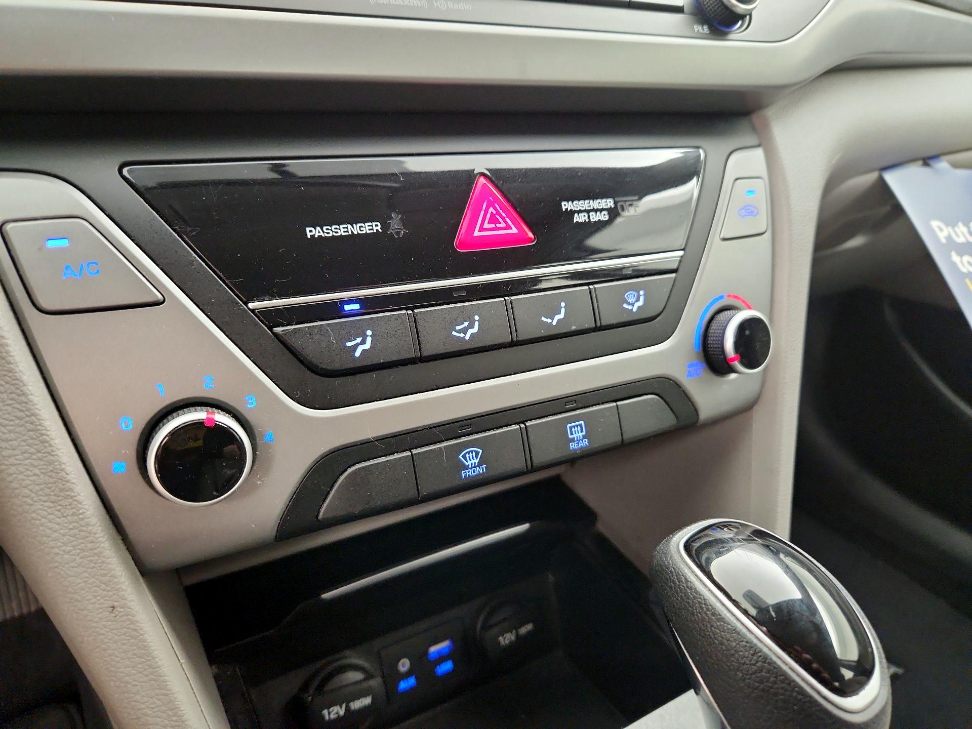 Thumbnail: 2017 Hyundai Elantra - 16
