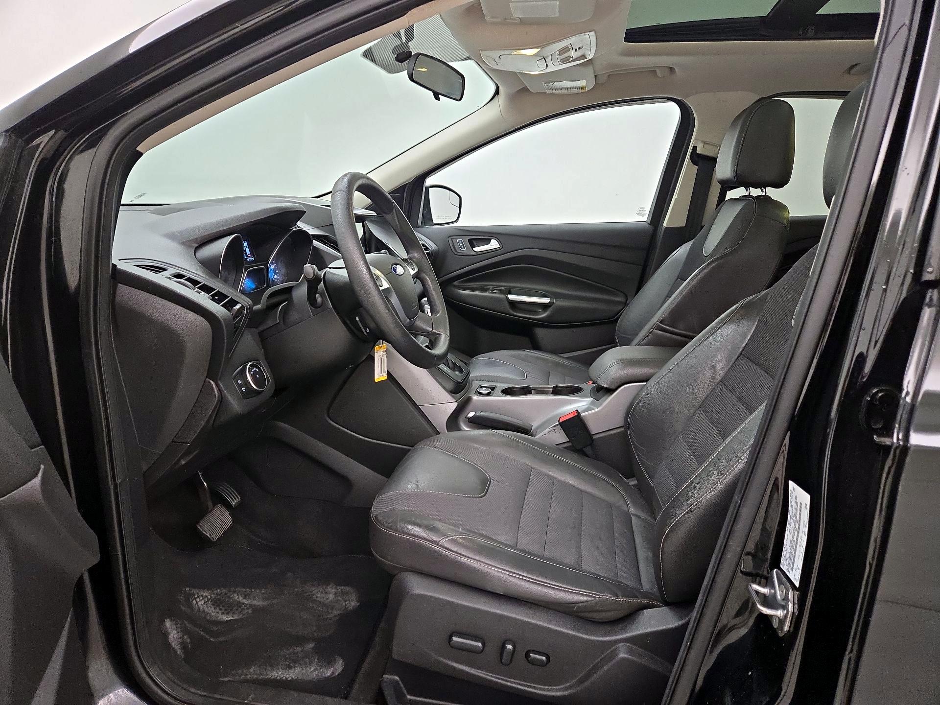 Thumbnail: 2016 Ford Escape - 11