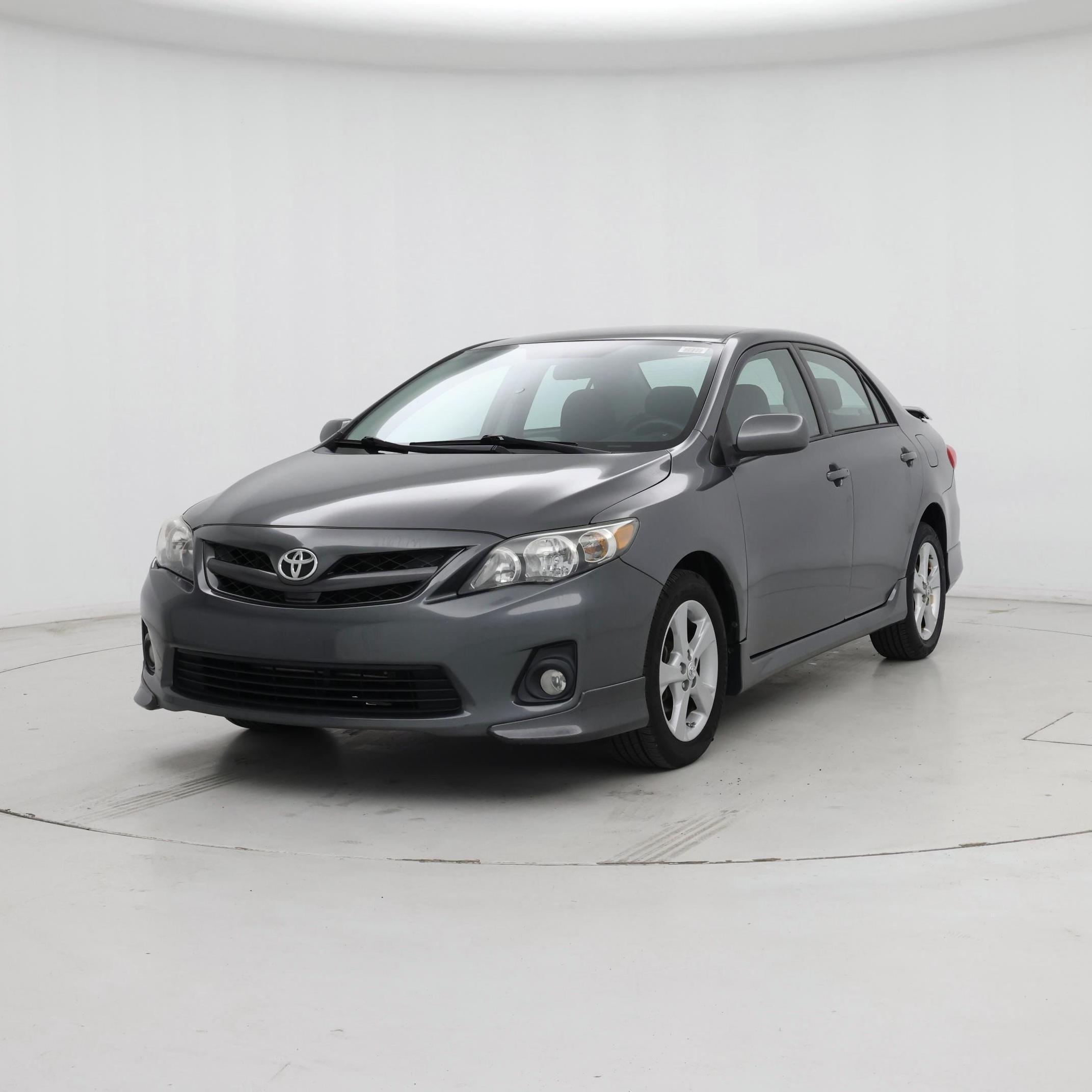 Thumbnail: 2013 Toyota Corolla - 4
