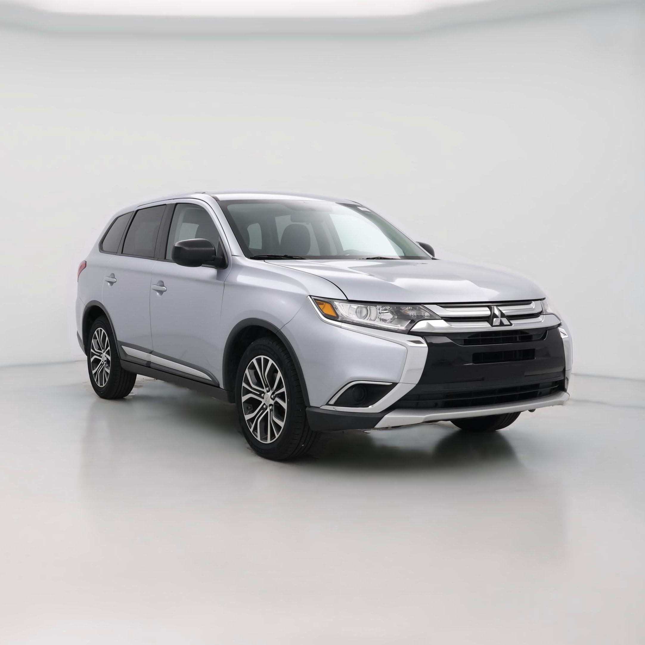 Thumbnail: 2016 Mitsubishi Outlander - 1