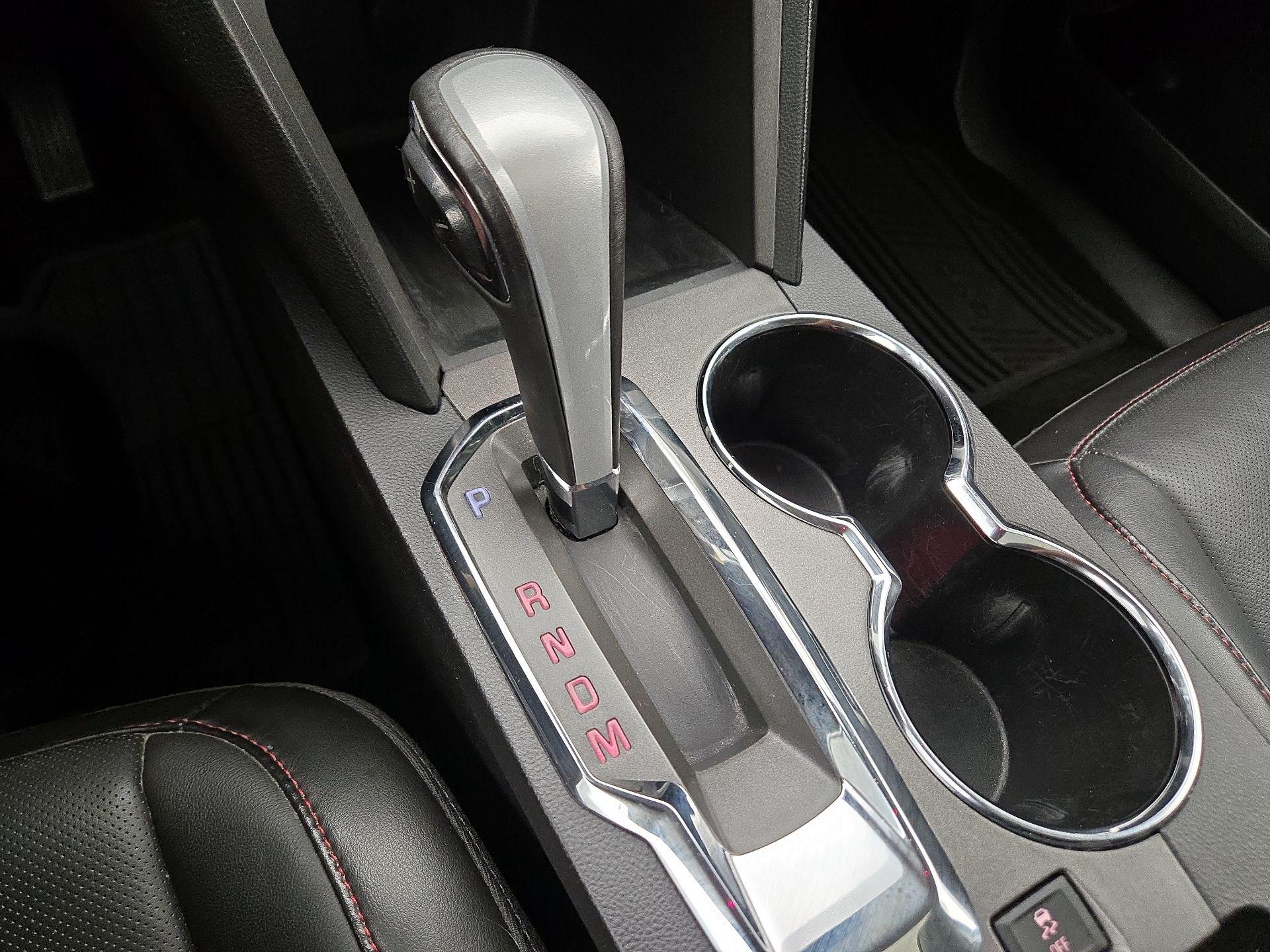 Thumbnail: 2013 GMC Terrain - 17