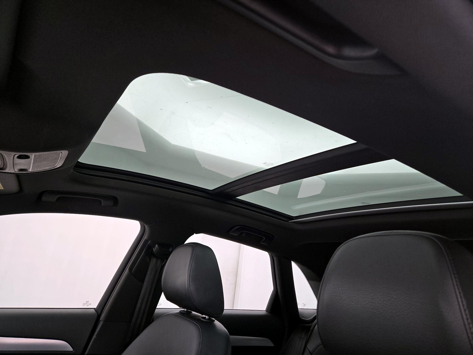 Thumbnail: 2018 Audi Q3 - 19