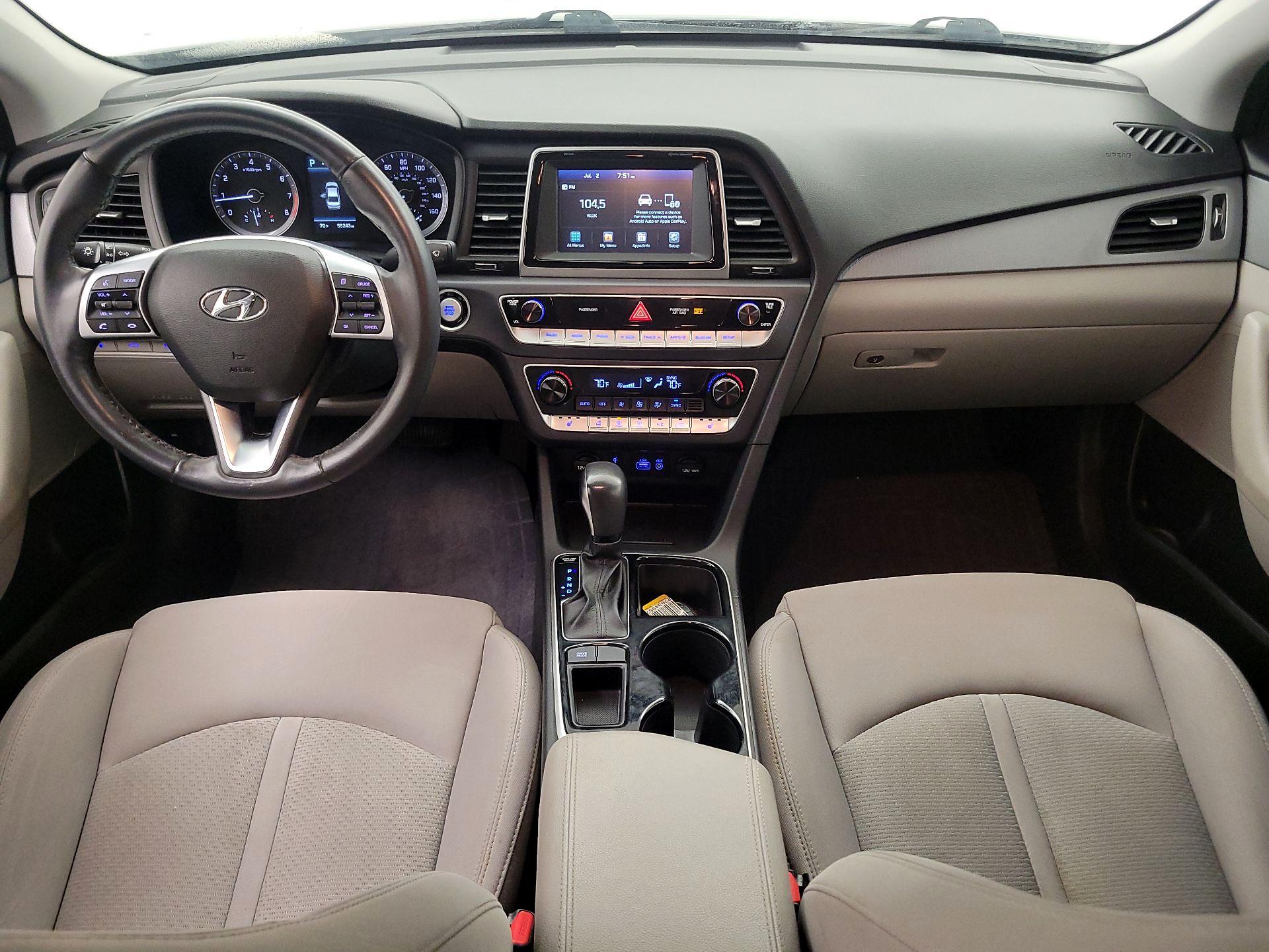 Thumbnail: 2019 Hyundai Sonata - 9