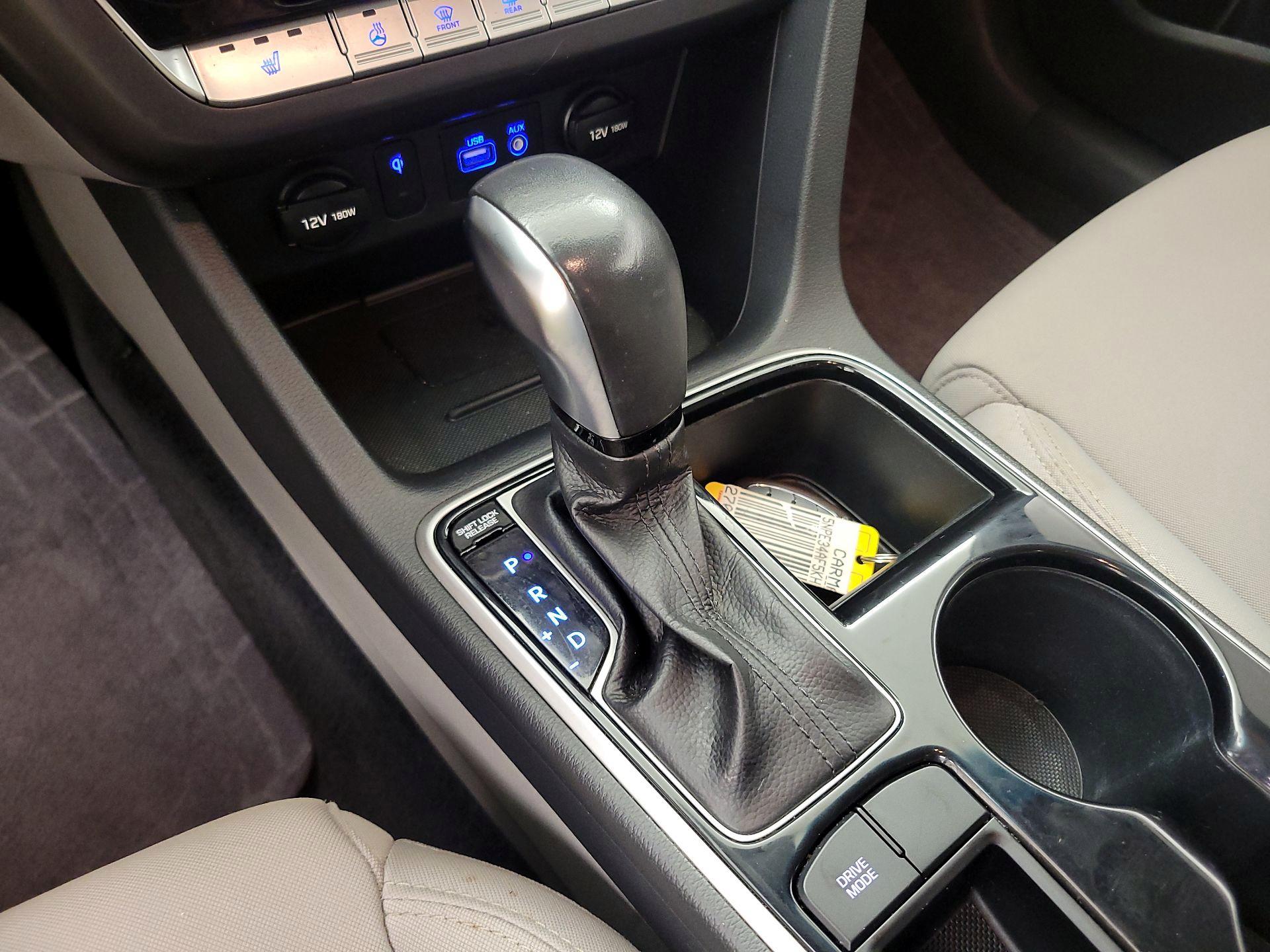 Thumbnail: 2019 Hyundai Sonata - 17