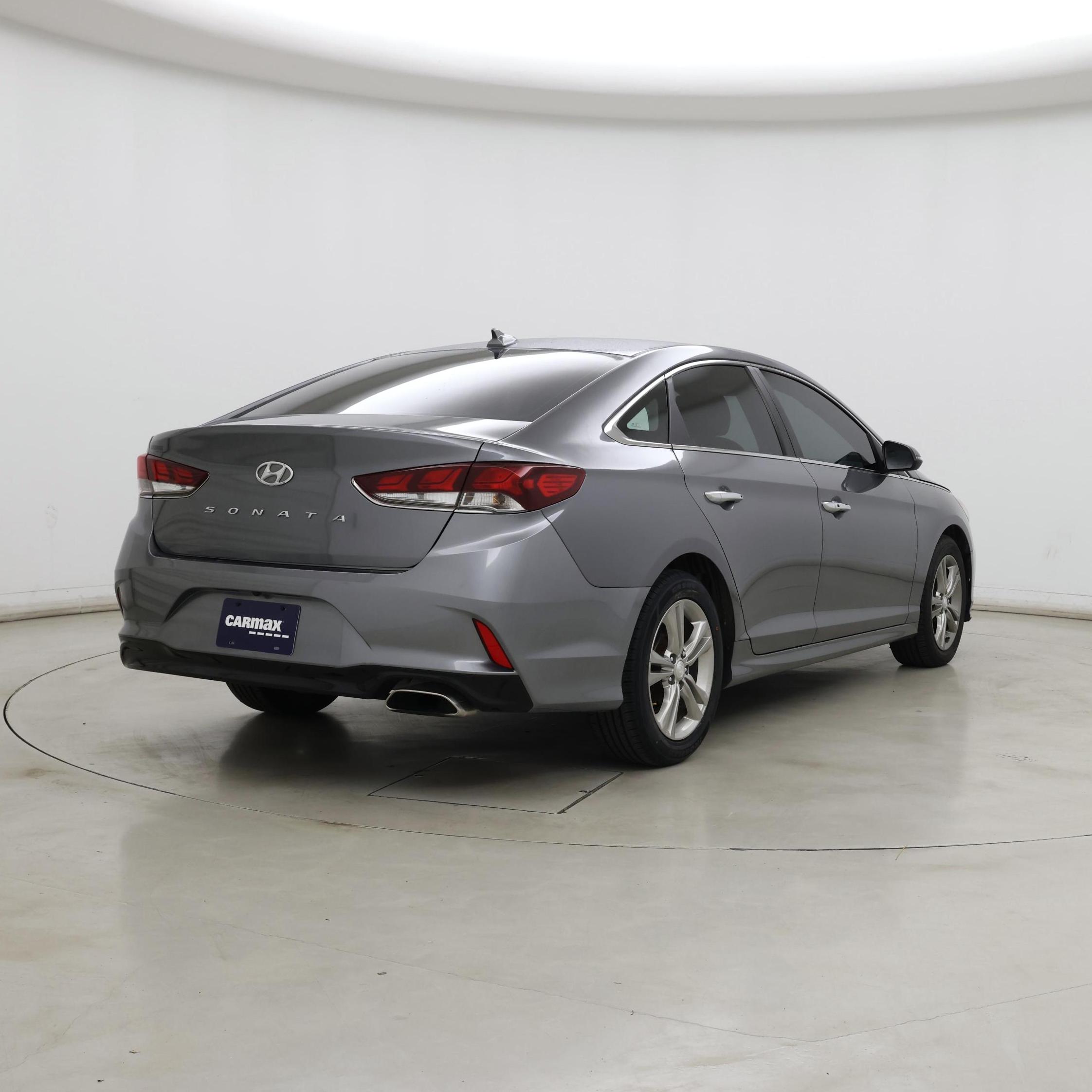 Thumbnail: 2019 Hyundai Sonata - 8