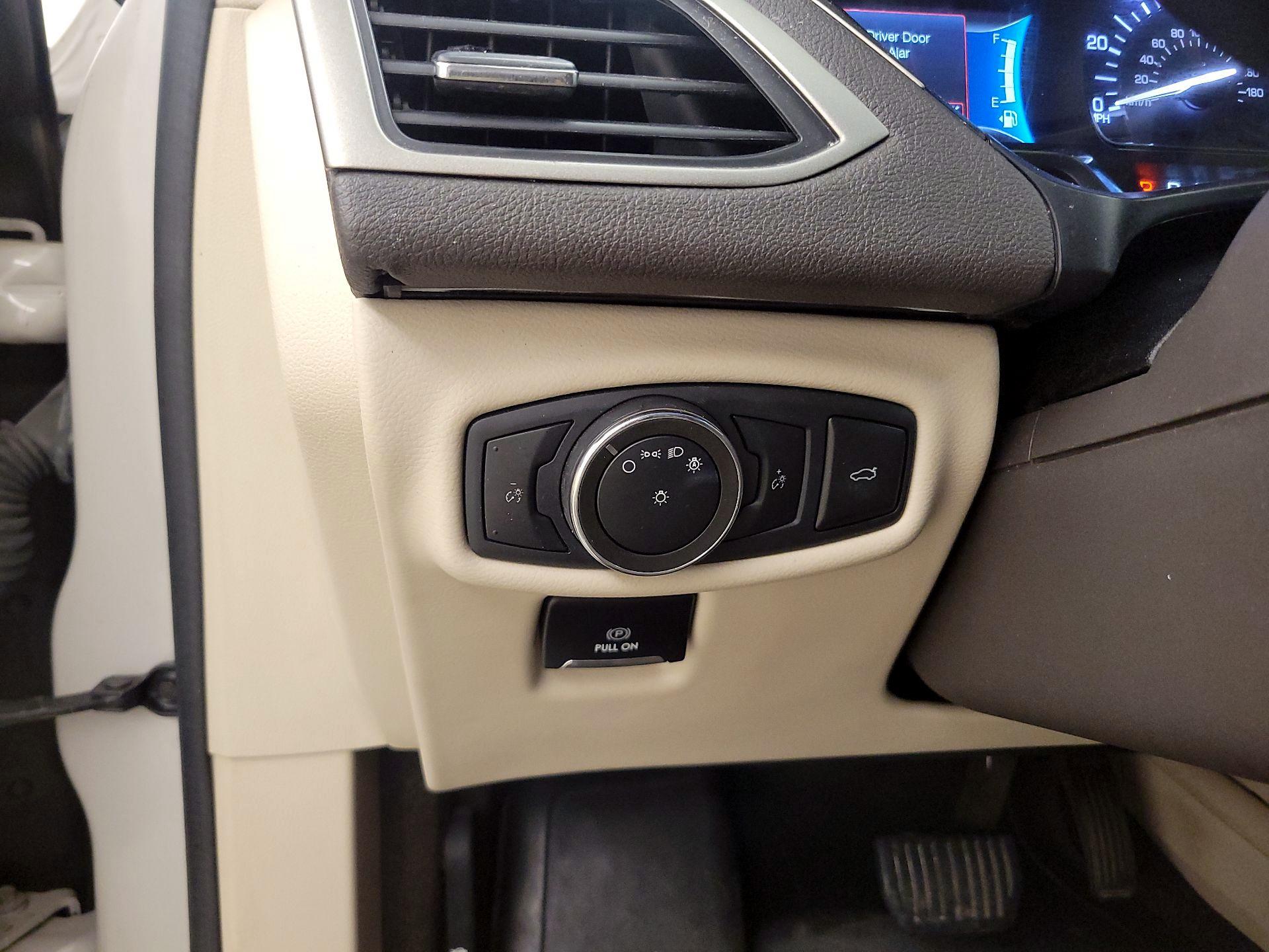 Thumbnail: 2020 Lincoln MKZ - 13