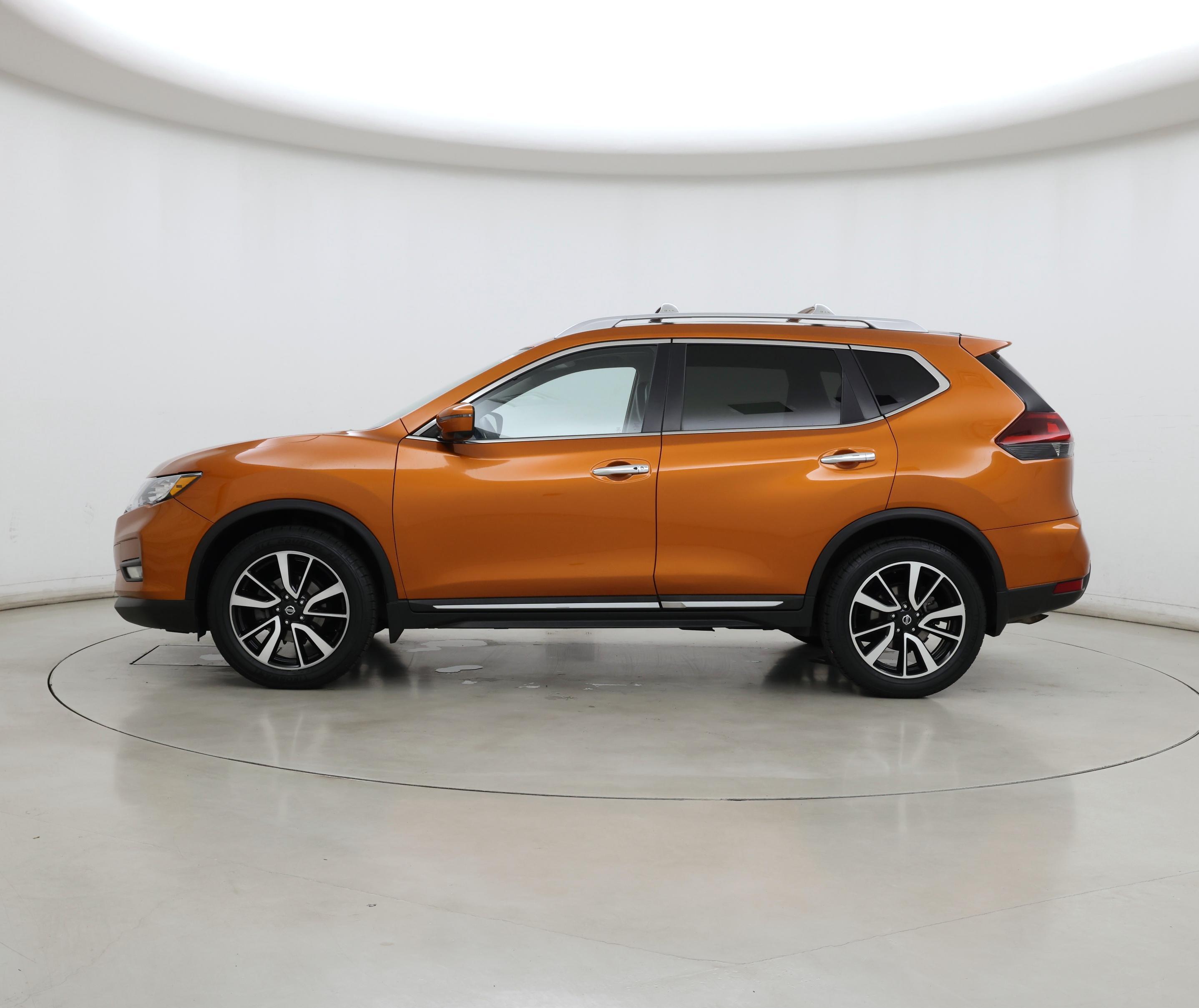 Thumbnail: 2020 Nissan Rogue - 3