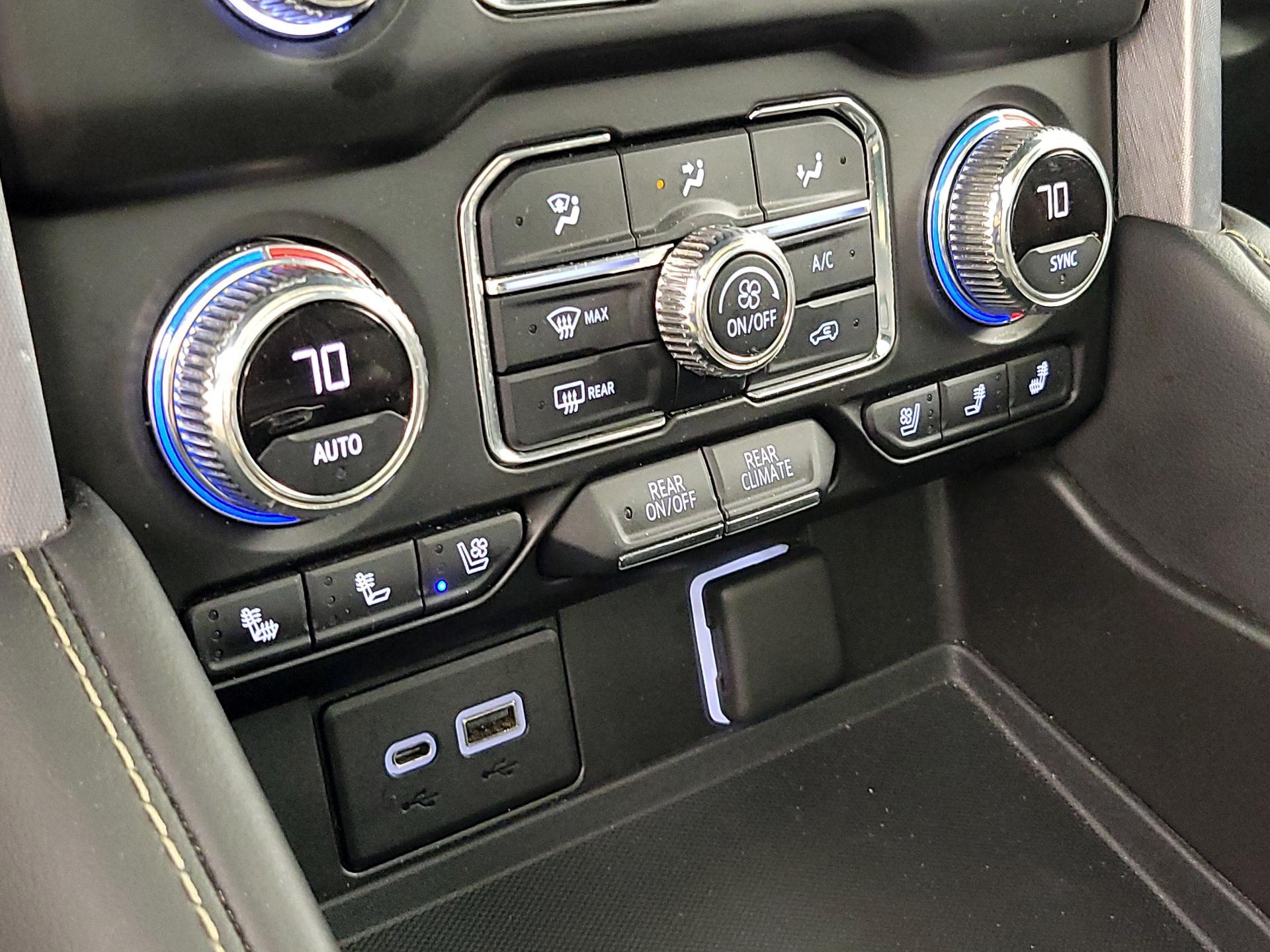 Thumbnail: 2022 GMC Yukon - 16