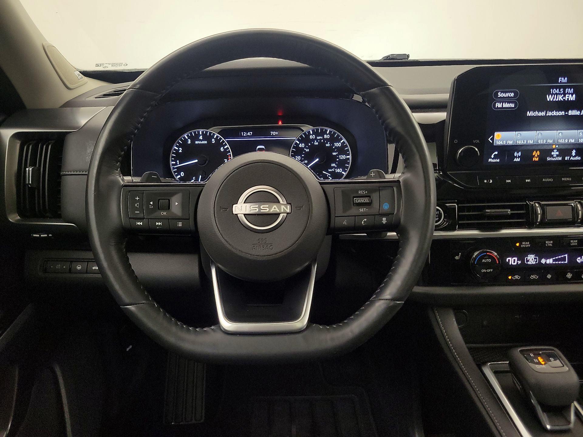 Thumbnail: 2022 Nissan Pathfinder - 10