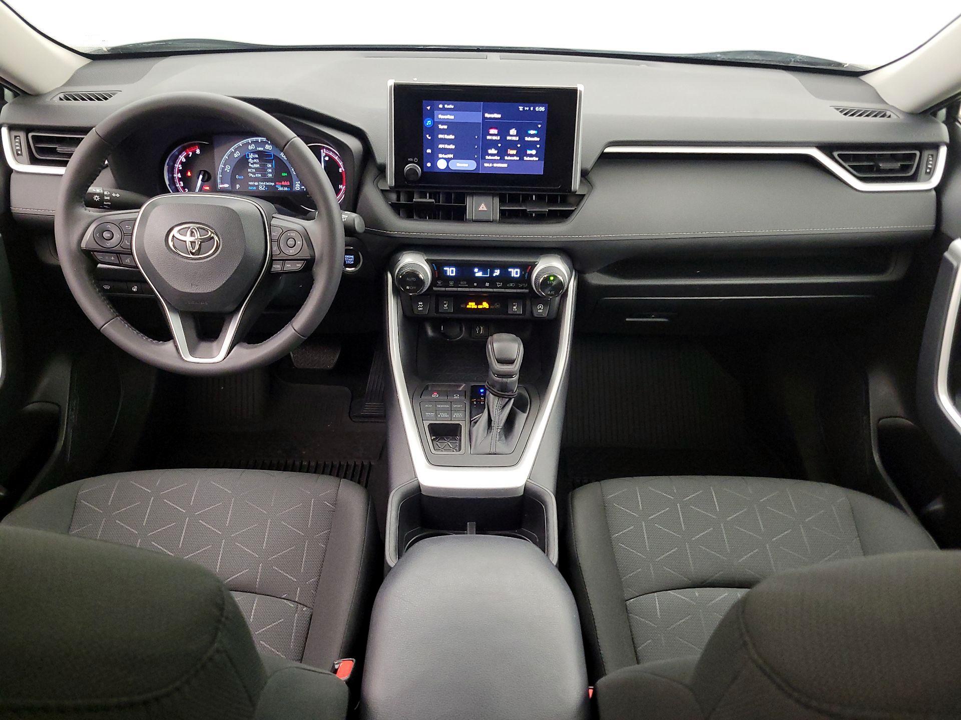 Thumbnail: 2023 Toyota RAV4 - 9