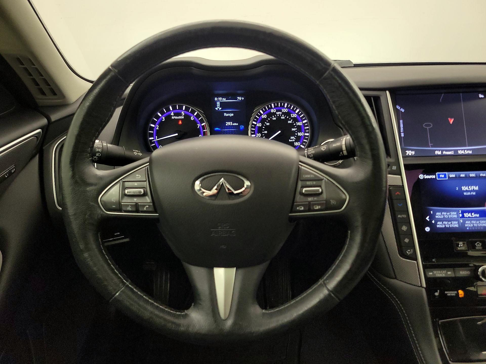 Thumbnail: 2016 INFINITI Q50 - 10