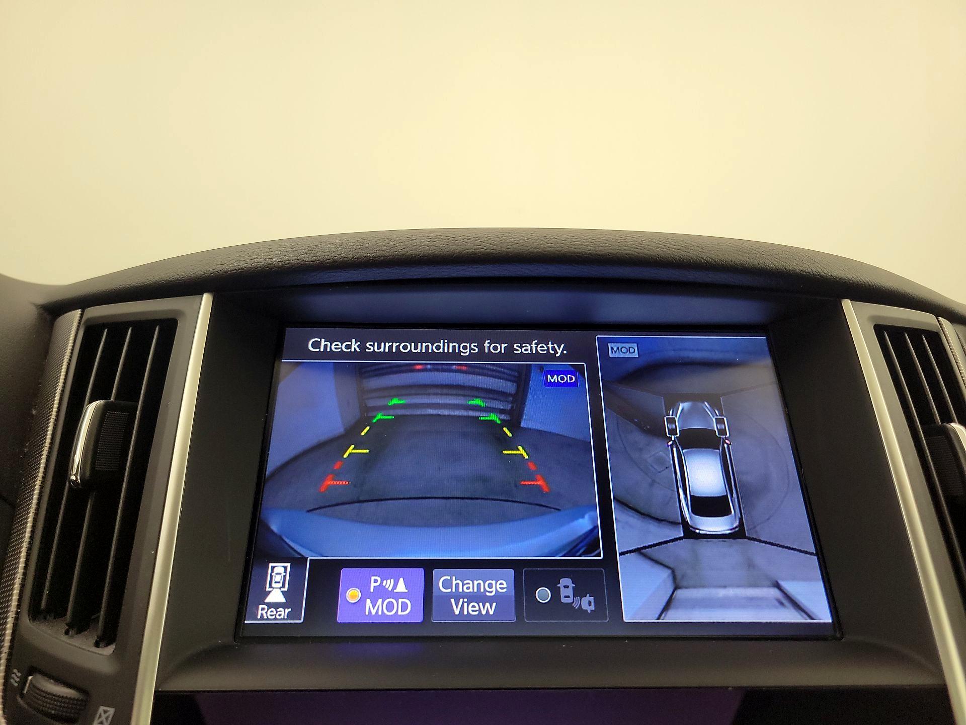 Thumbnail: 2016 INFINITI Q50 - 15