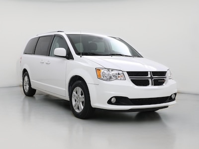 White 2019 Dodge Grand Caravan SXT