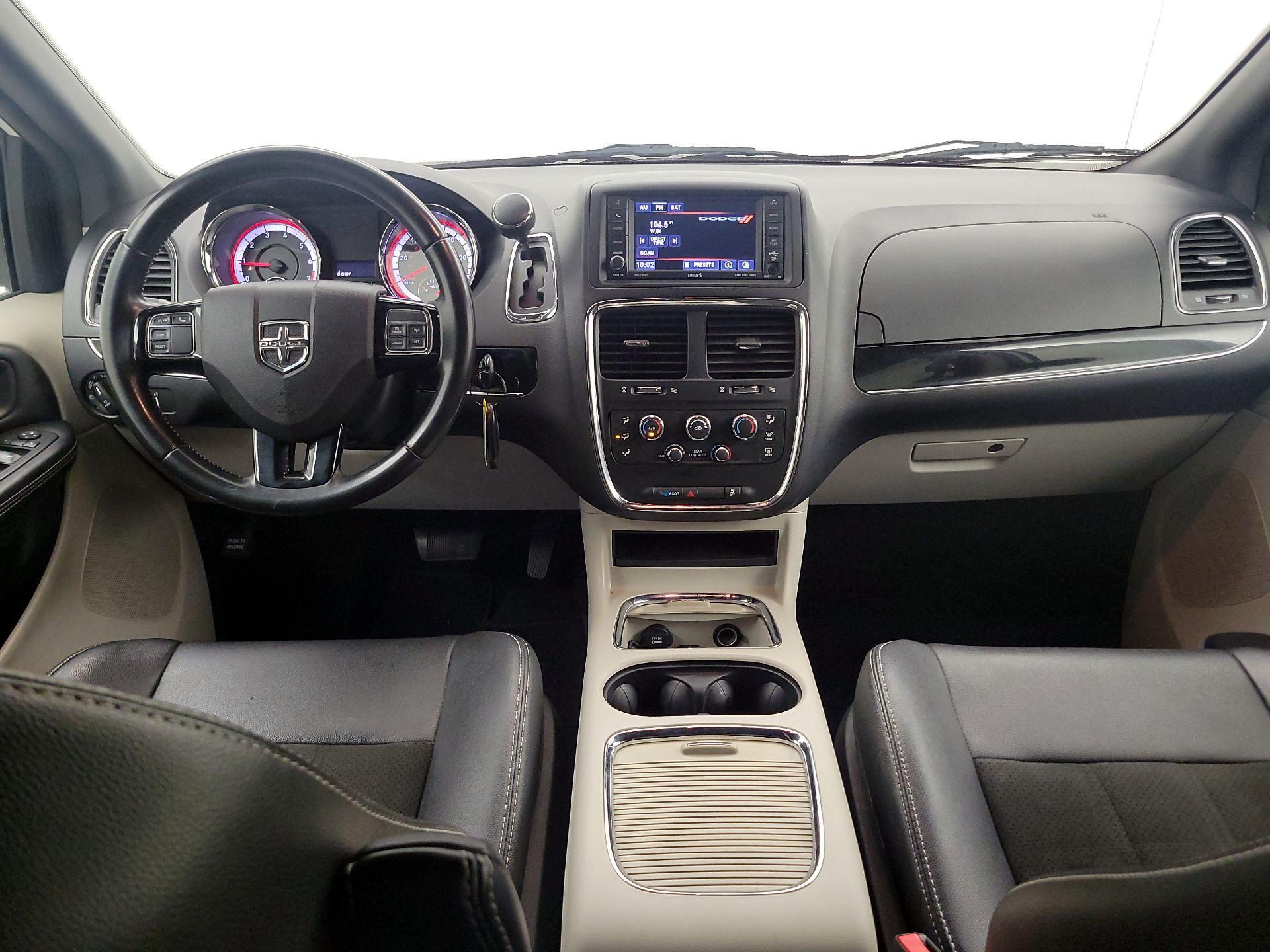 Thumbnail: 2019 Dodge Grand Caravan - 9