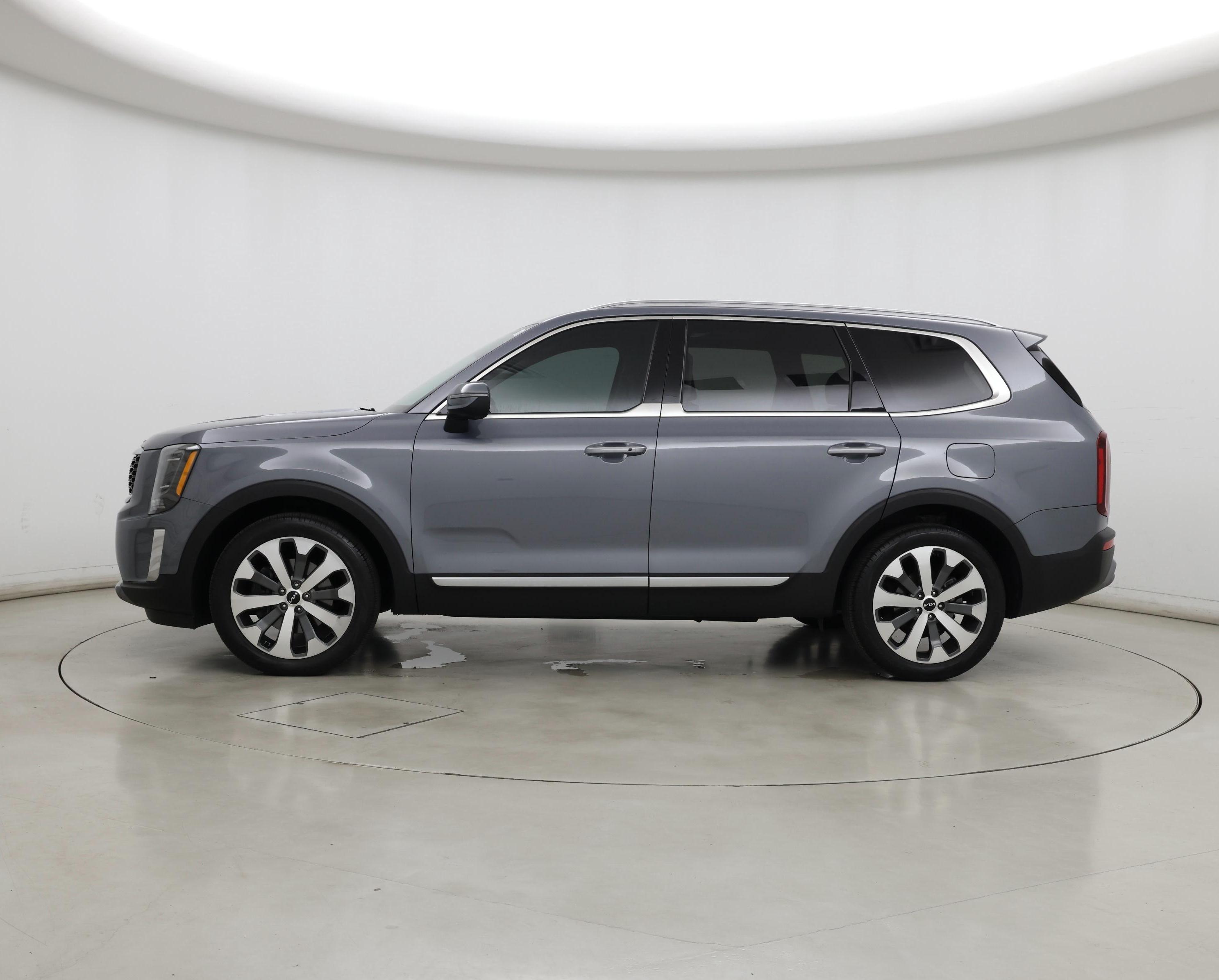 Thumbnail: 2022 Kia Telluride - 3
