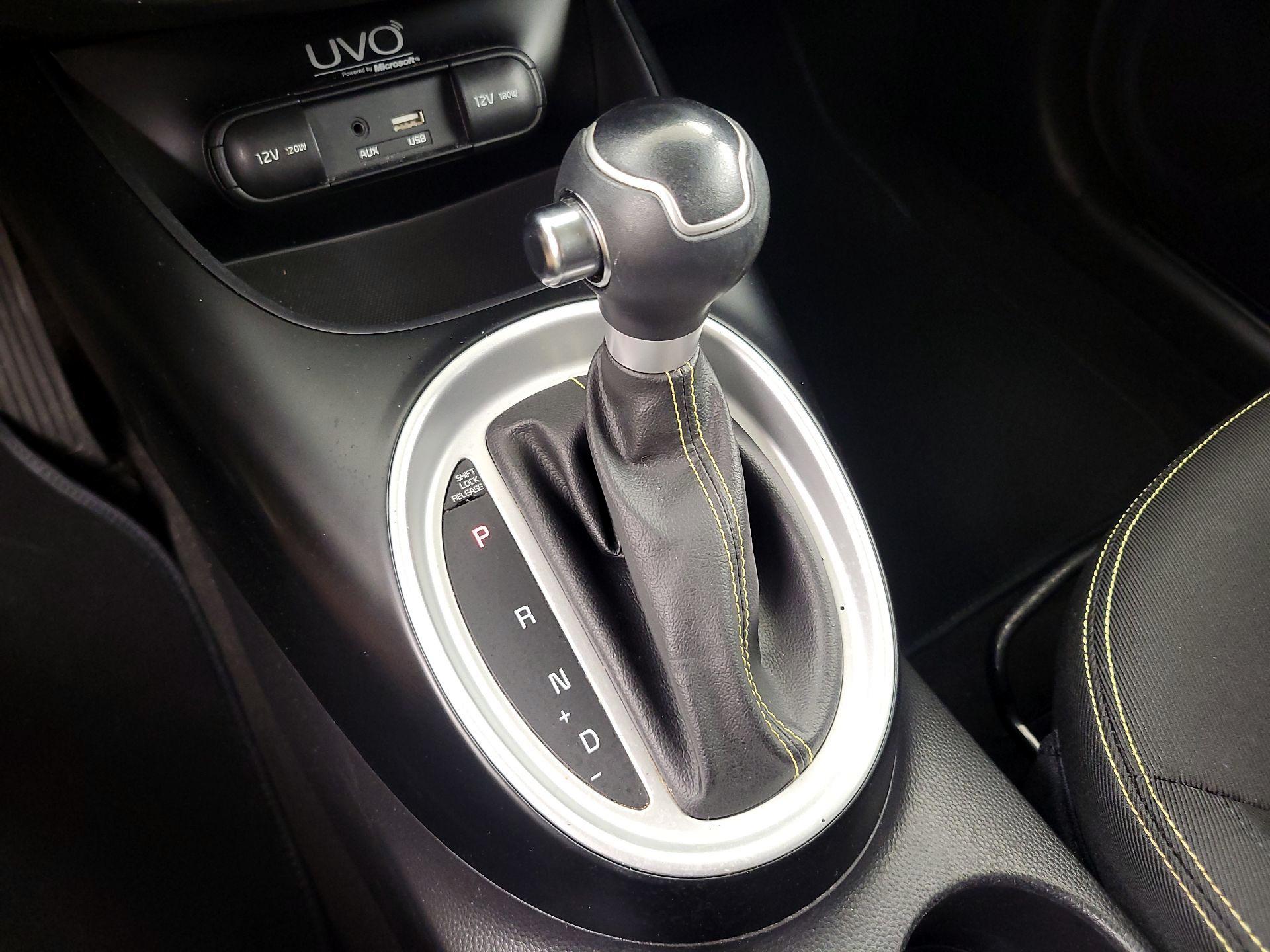 Thumbnail: 2015 Kia Soul - 17