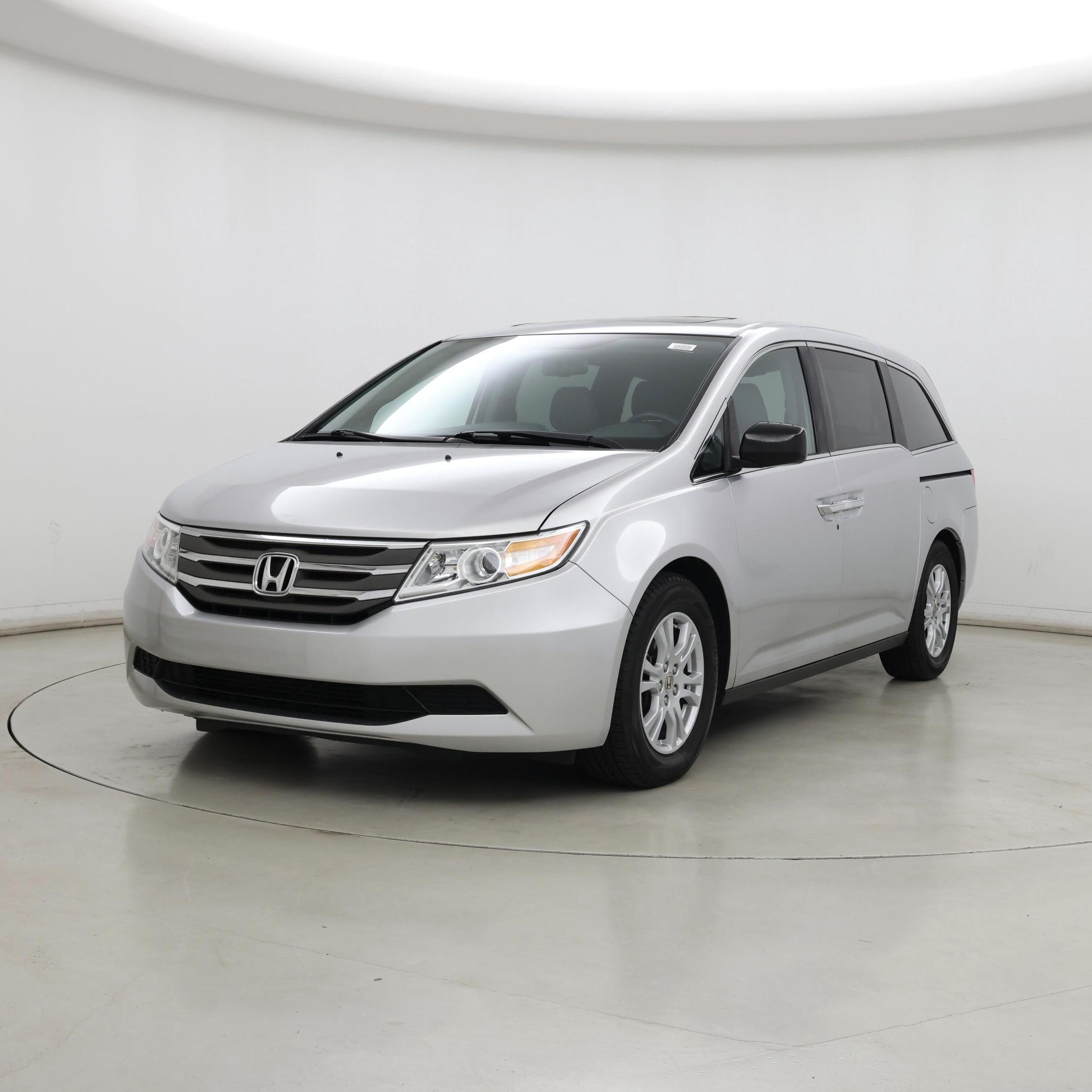 Thumbnail: 2013 Honda Odyssey - 4