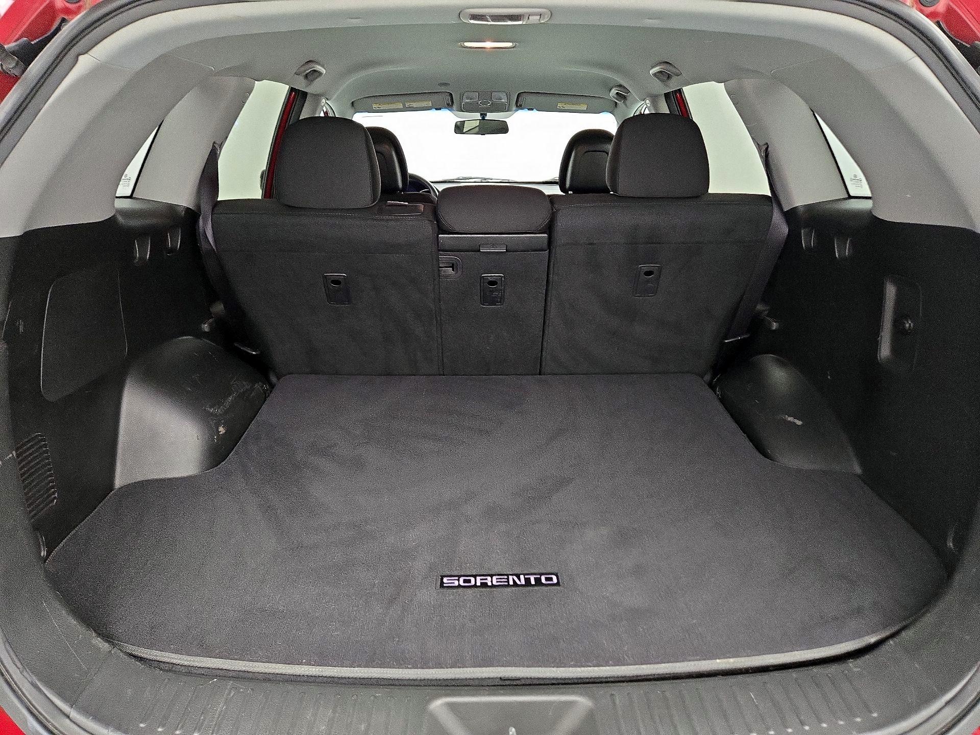 Thumbnail: 2015 Kia Sorento - 19