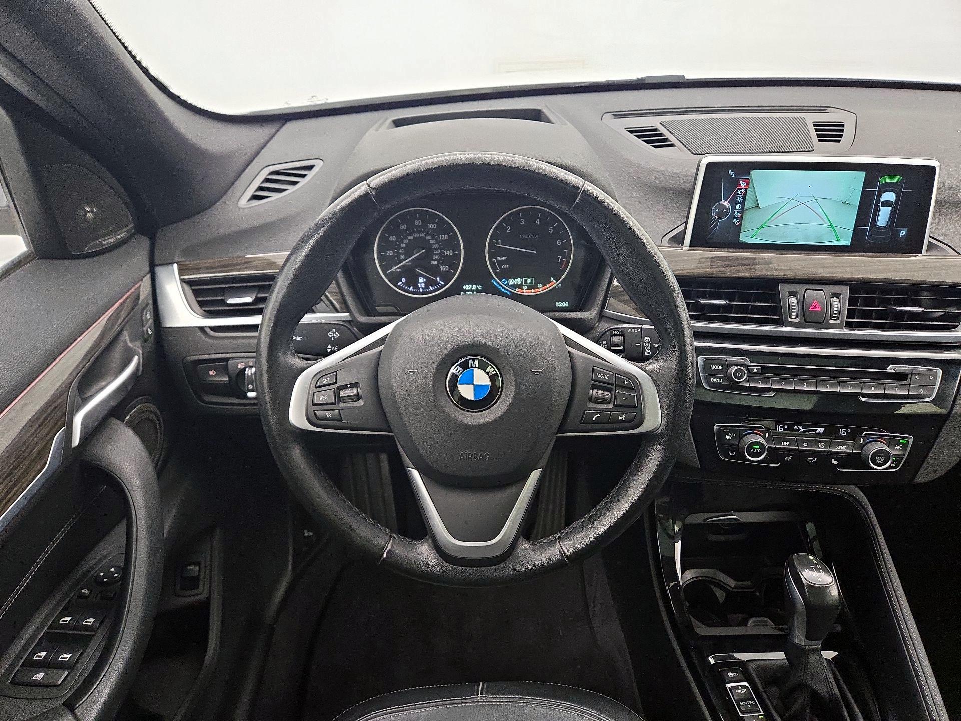 Thumbnail: 2016 BMW X1 - 10