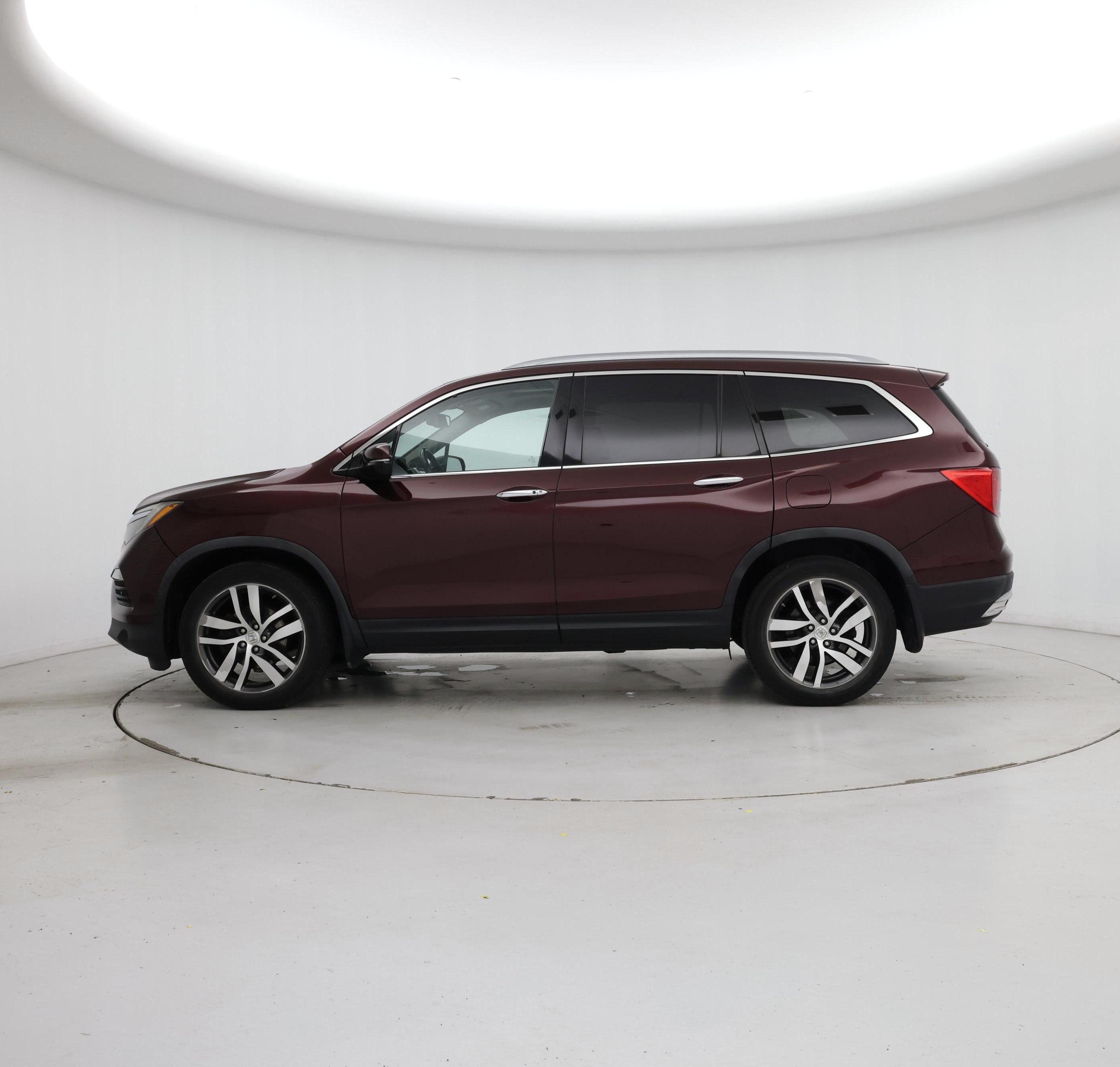 Thumbnail: 2016 Honda Pilot - 3