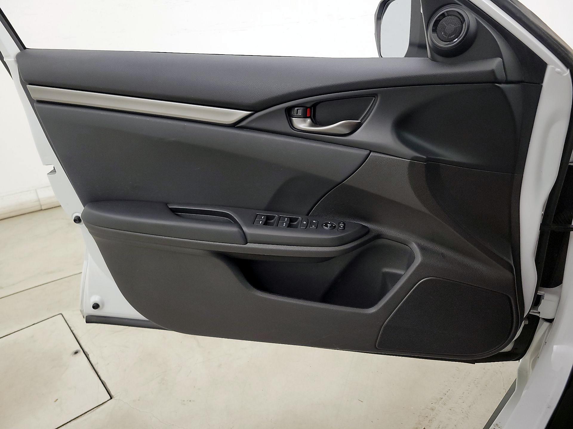 Thumbnail: 2020 Honda Civic - 12