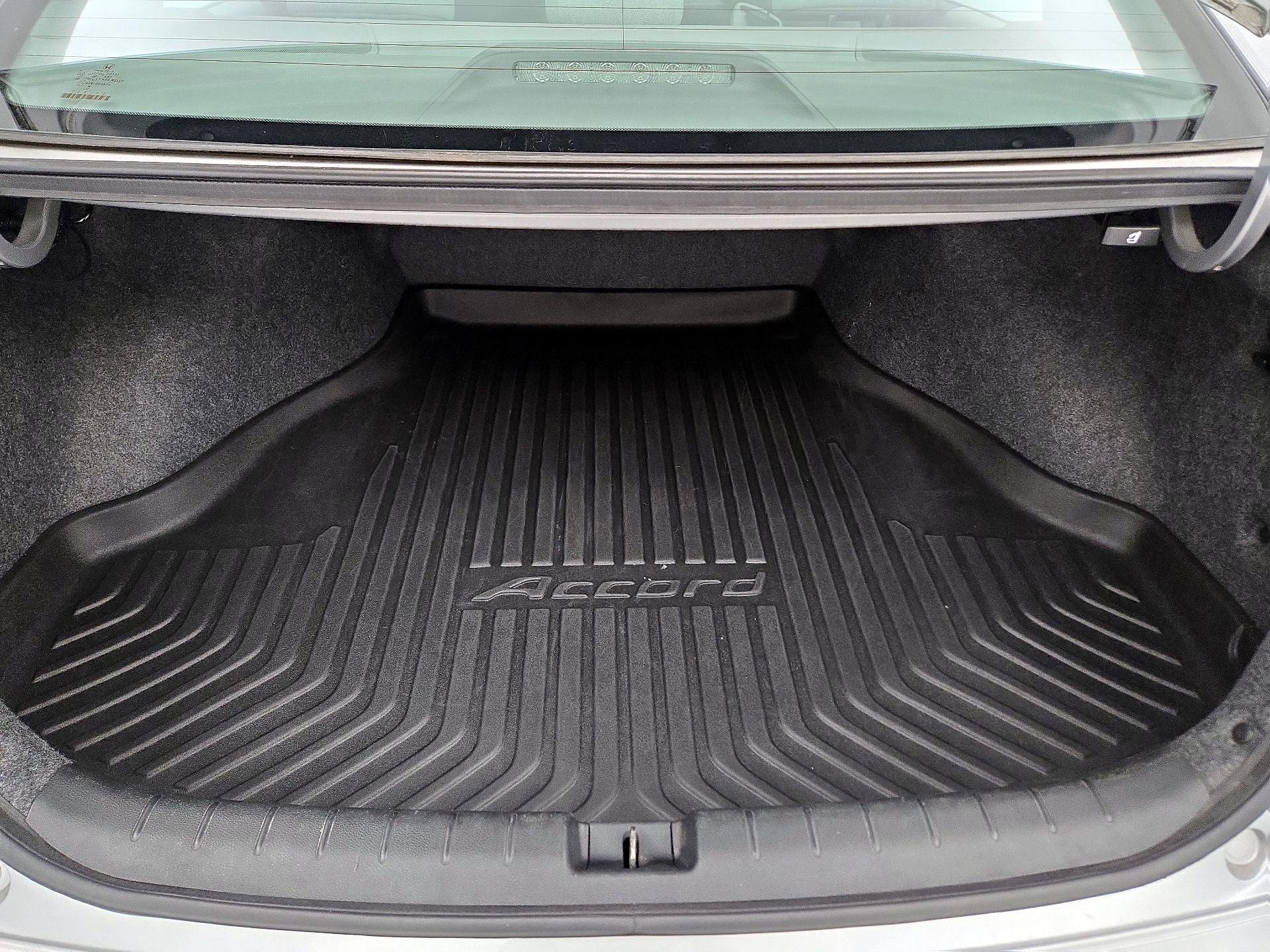 Thumbnail: 2013 Honda Accord - 20