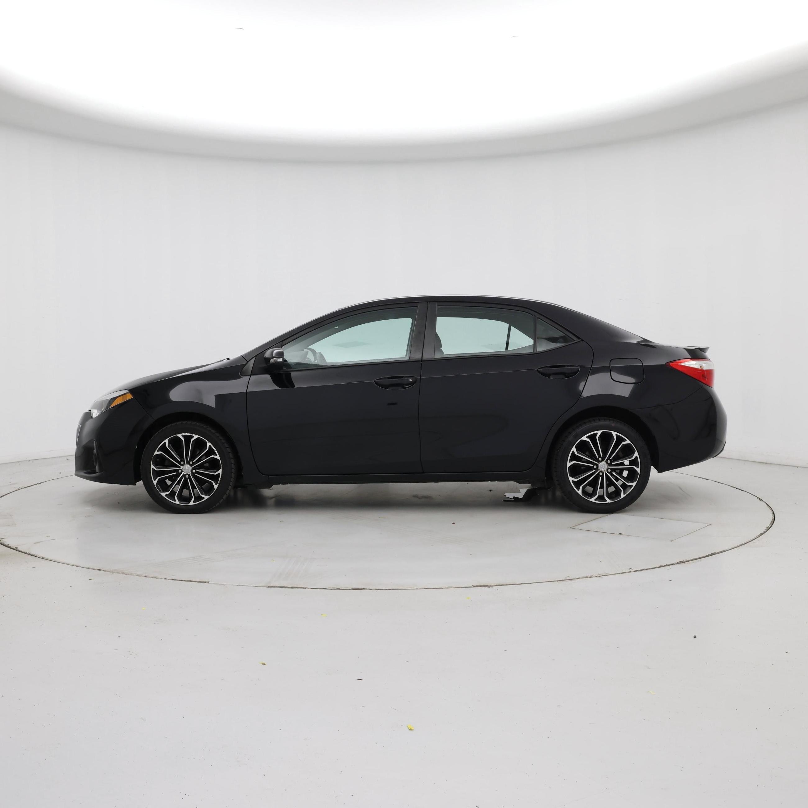 Thumbnail: 2016 Toyota Corolla - 3