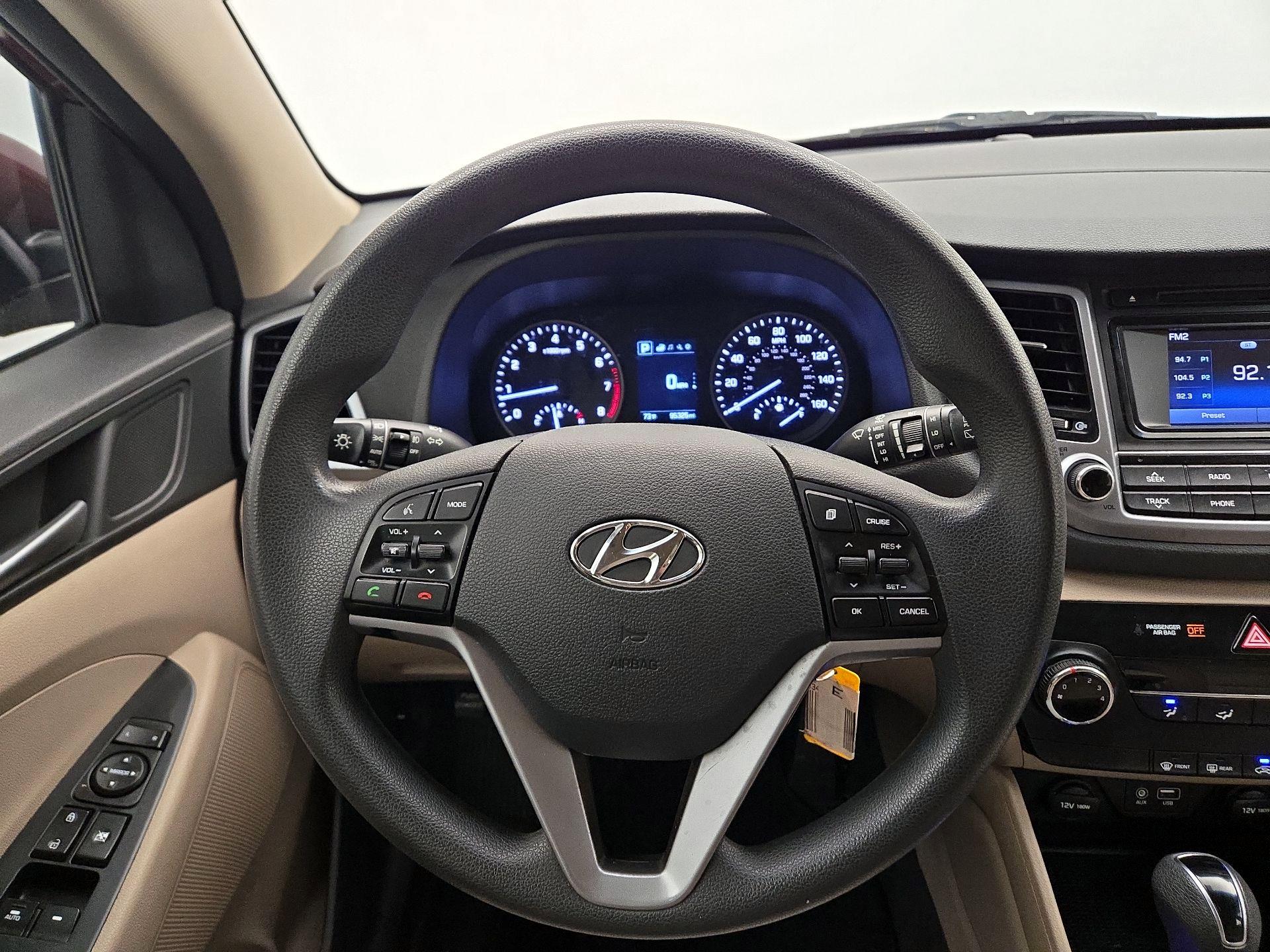 Thumbnail: 2017 Hyundai Tucson - 10
