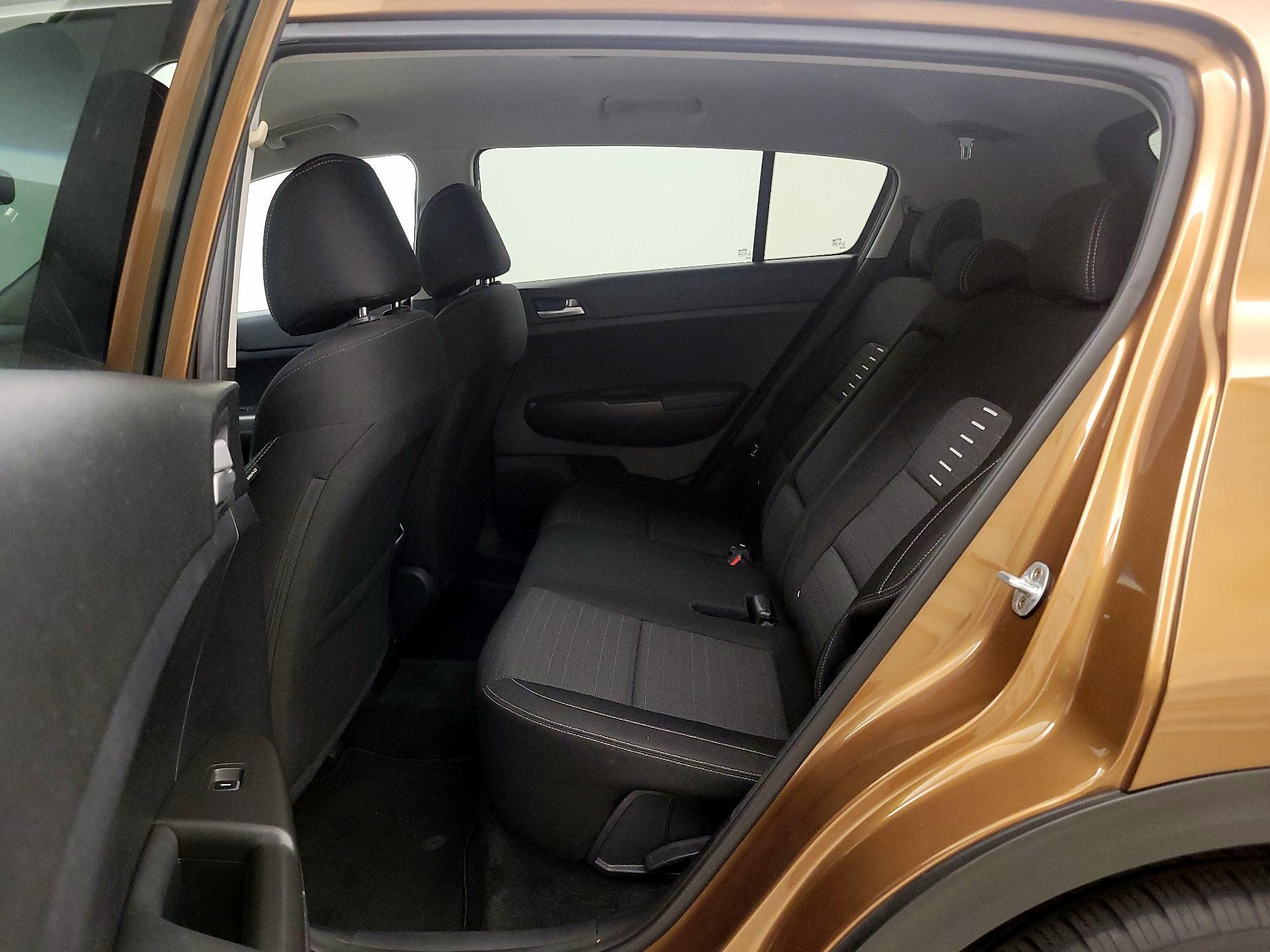 Thumbnail: 2018 Kia Sportage - 19