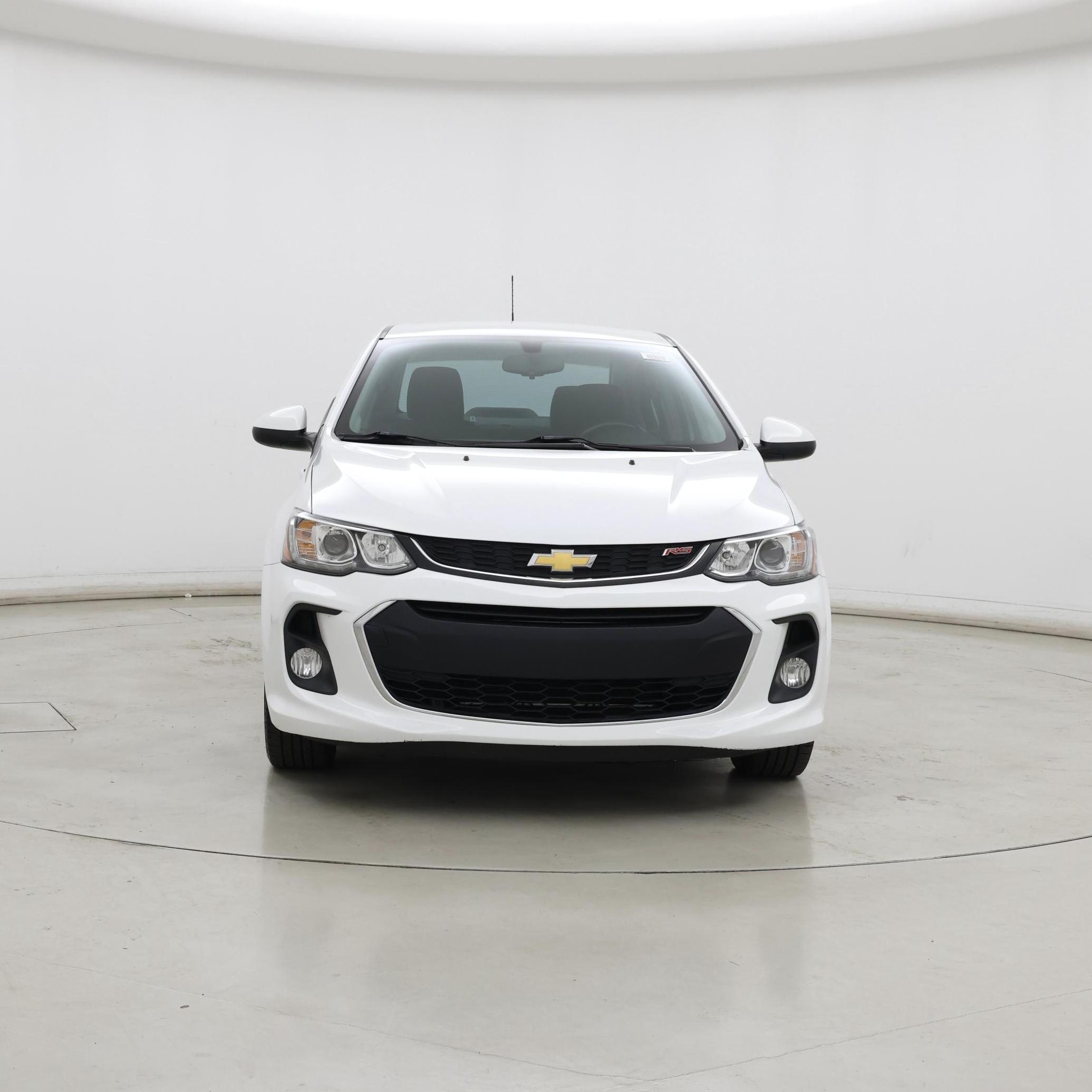 Thumbnail: 2017 Chevrolet Sonic - 5