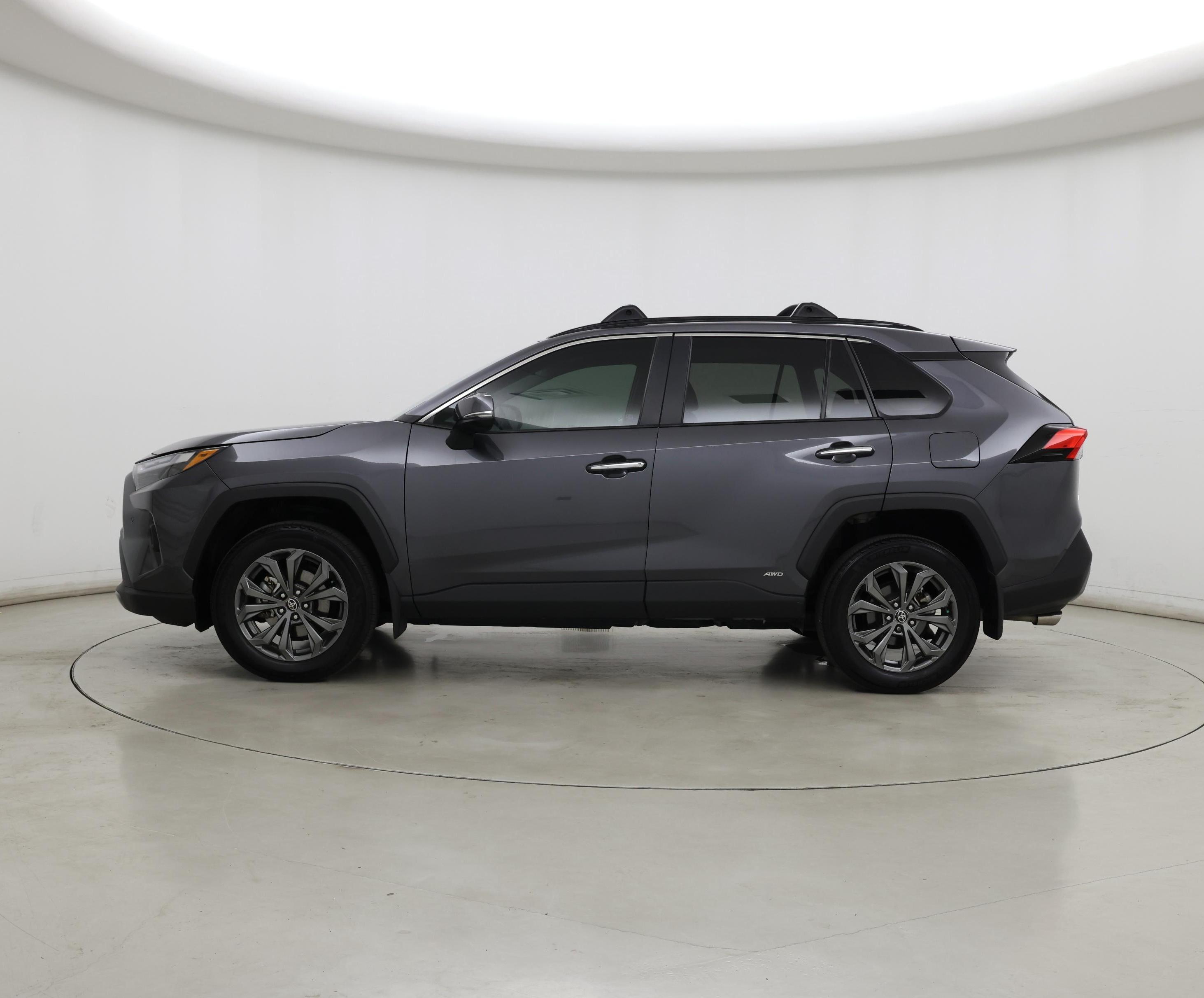 Thumbnail: 2023 Toyota RAV4 - 3