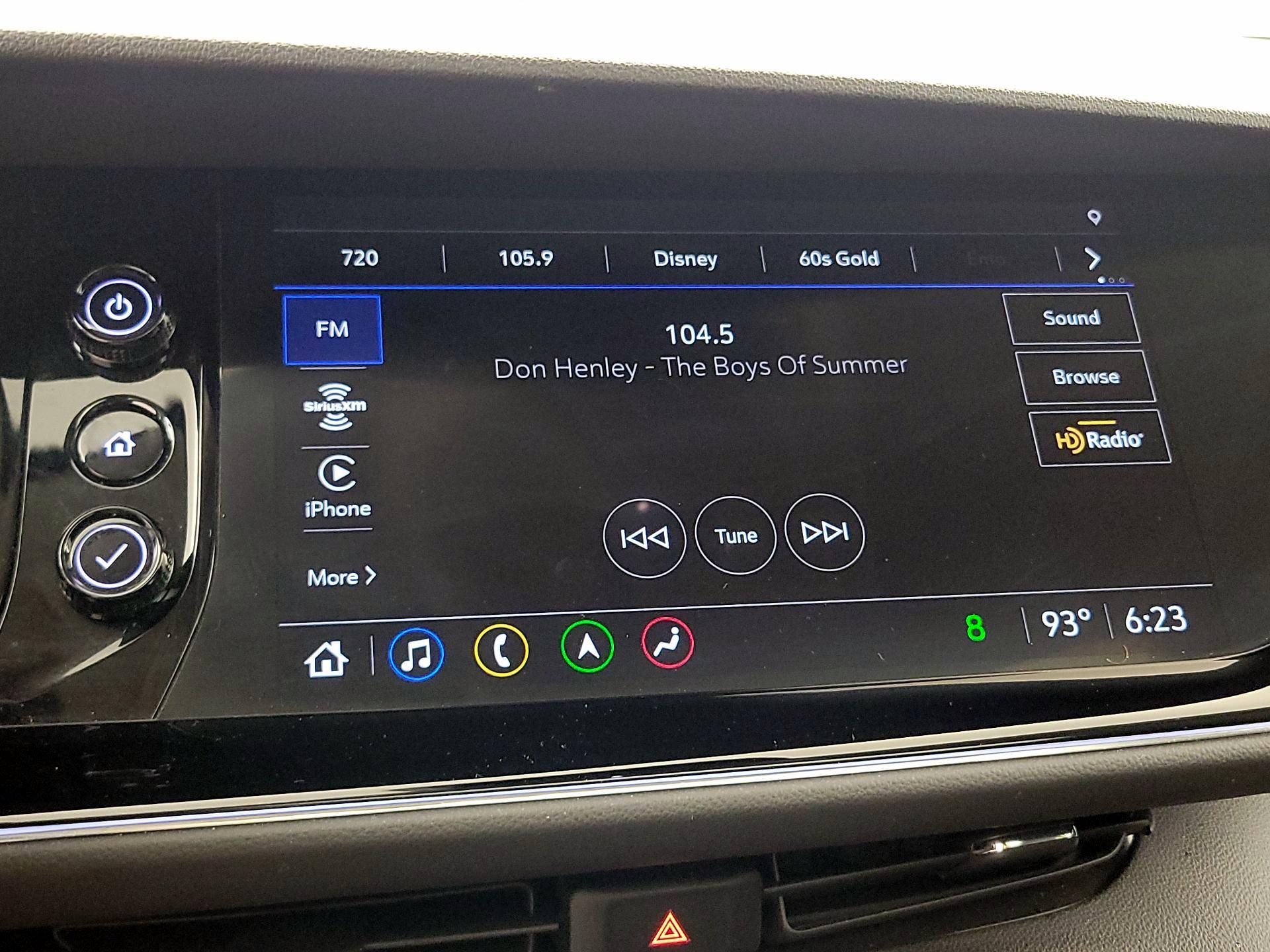 Thumbnail: 2022 Buick Envision - 16
