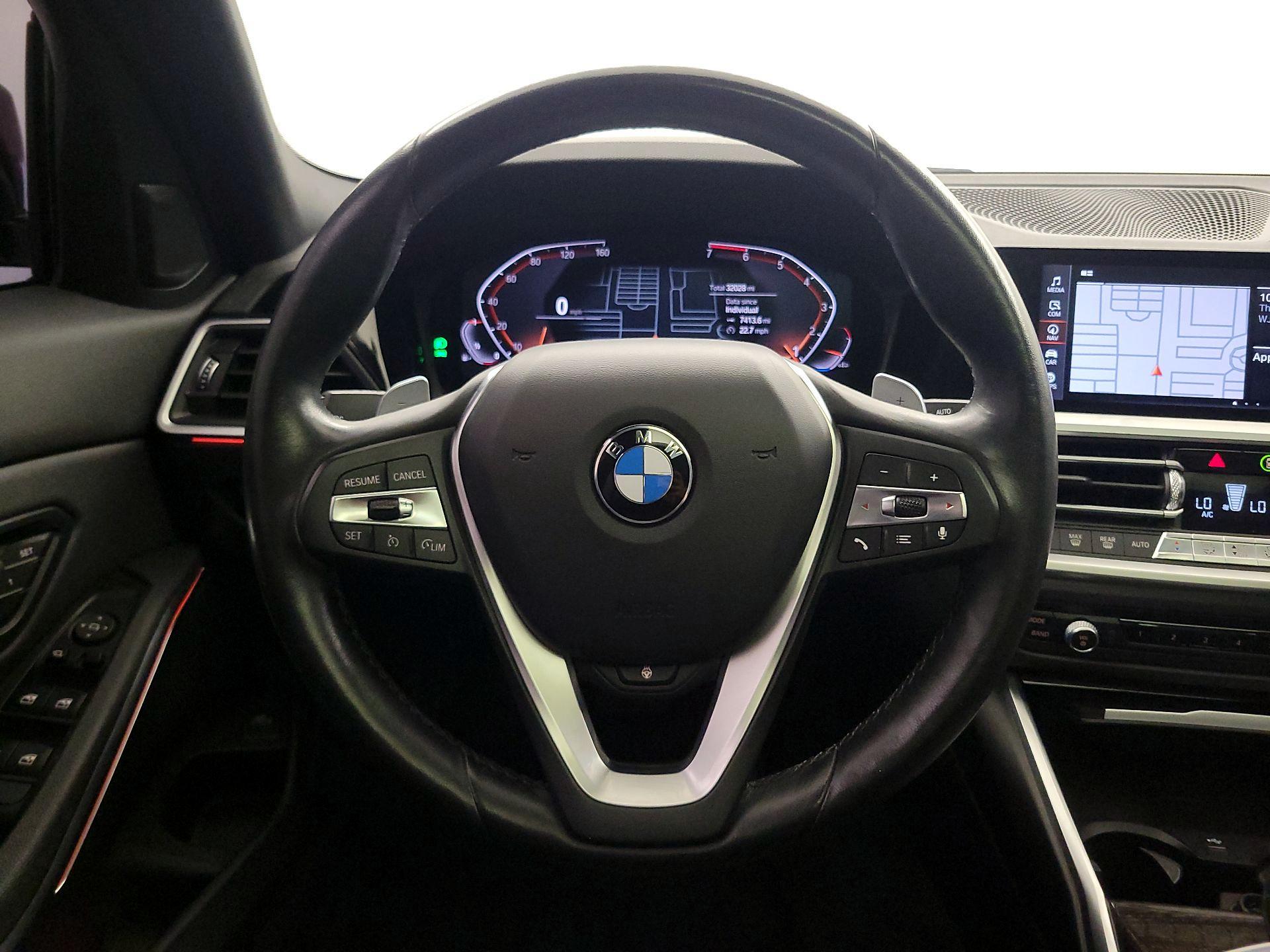 Thumbnail: 2020 BMW 3 Series - 10