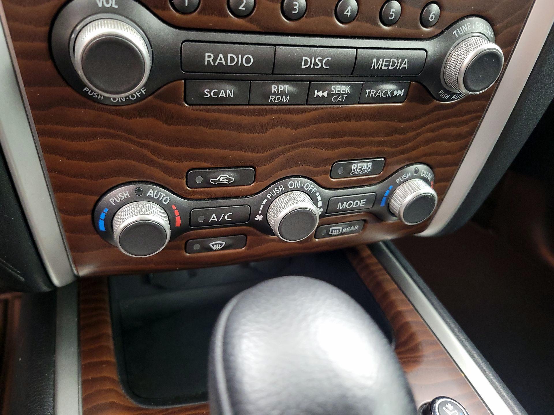 Thumbnail: 2017 Nissan Pathfinder - 17