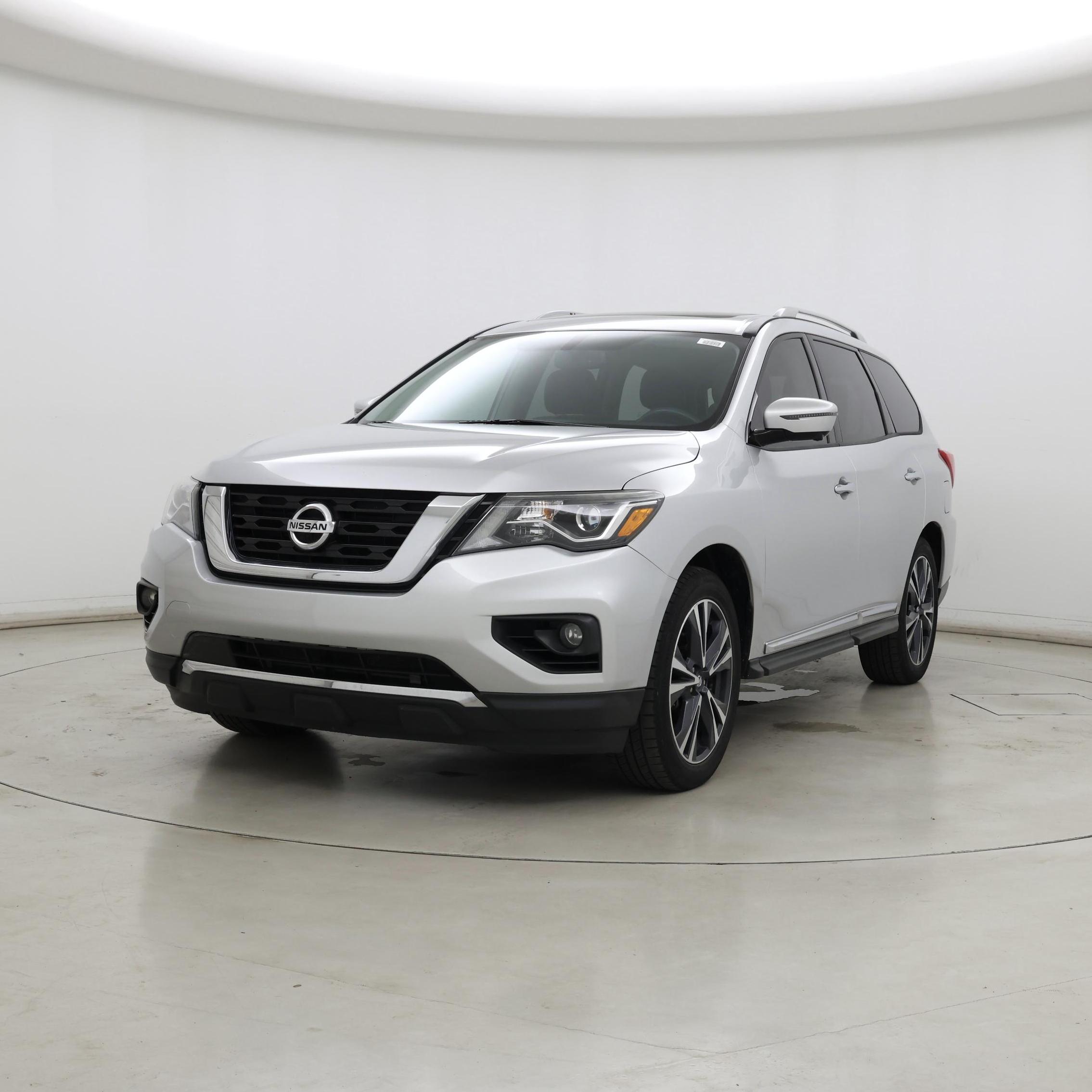 Thumbnail: 2017 Nissan Pathfinder - 4