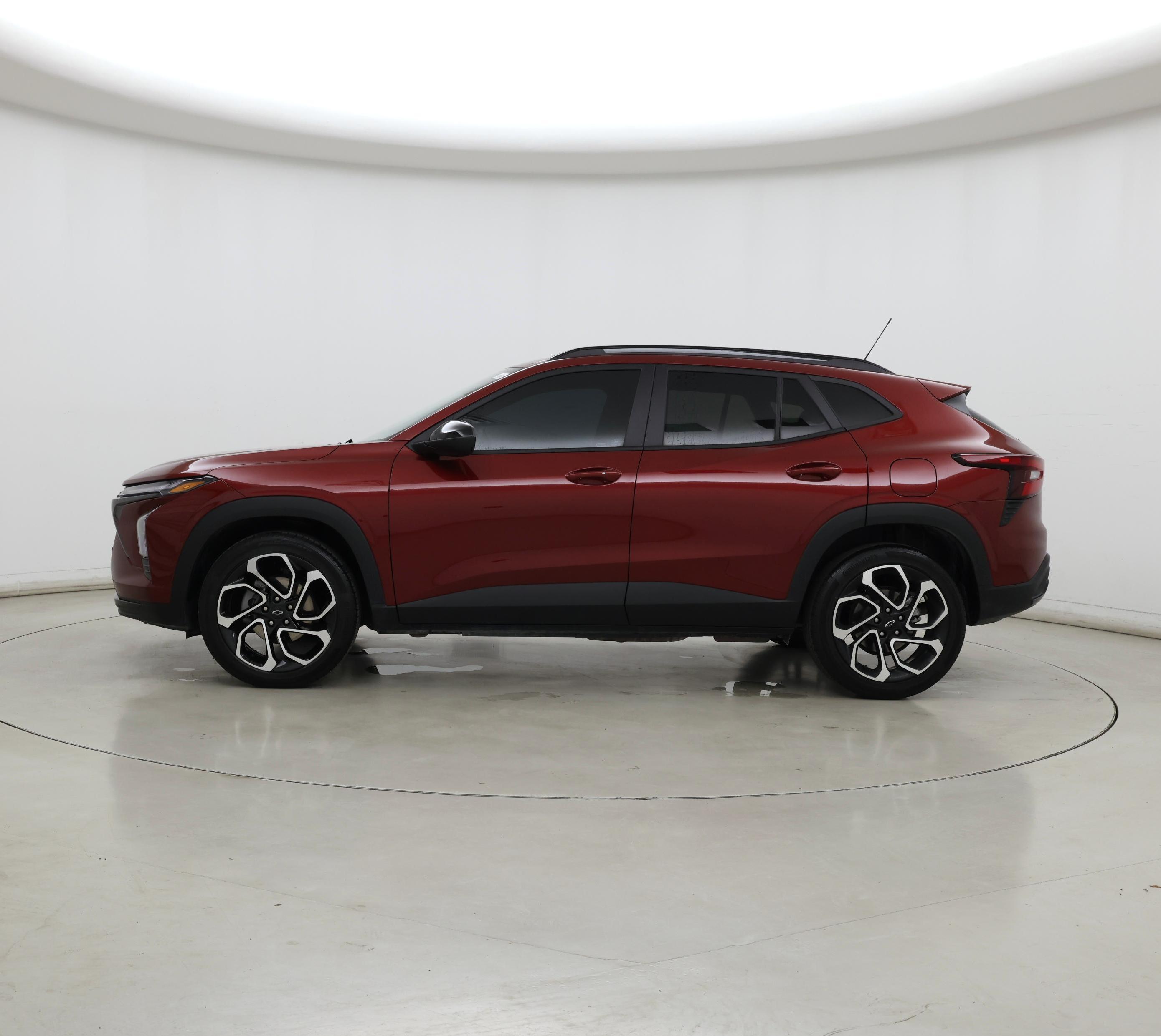Thumbnail: 2024 Chevrolet Trax - 3