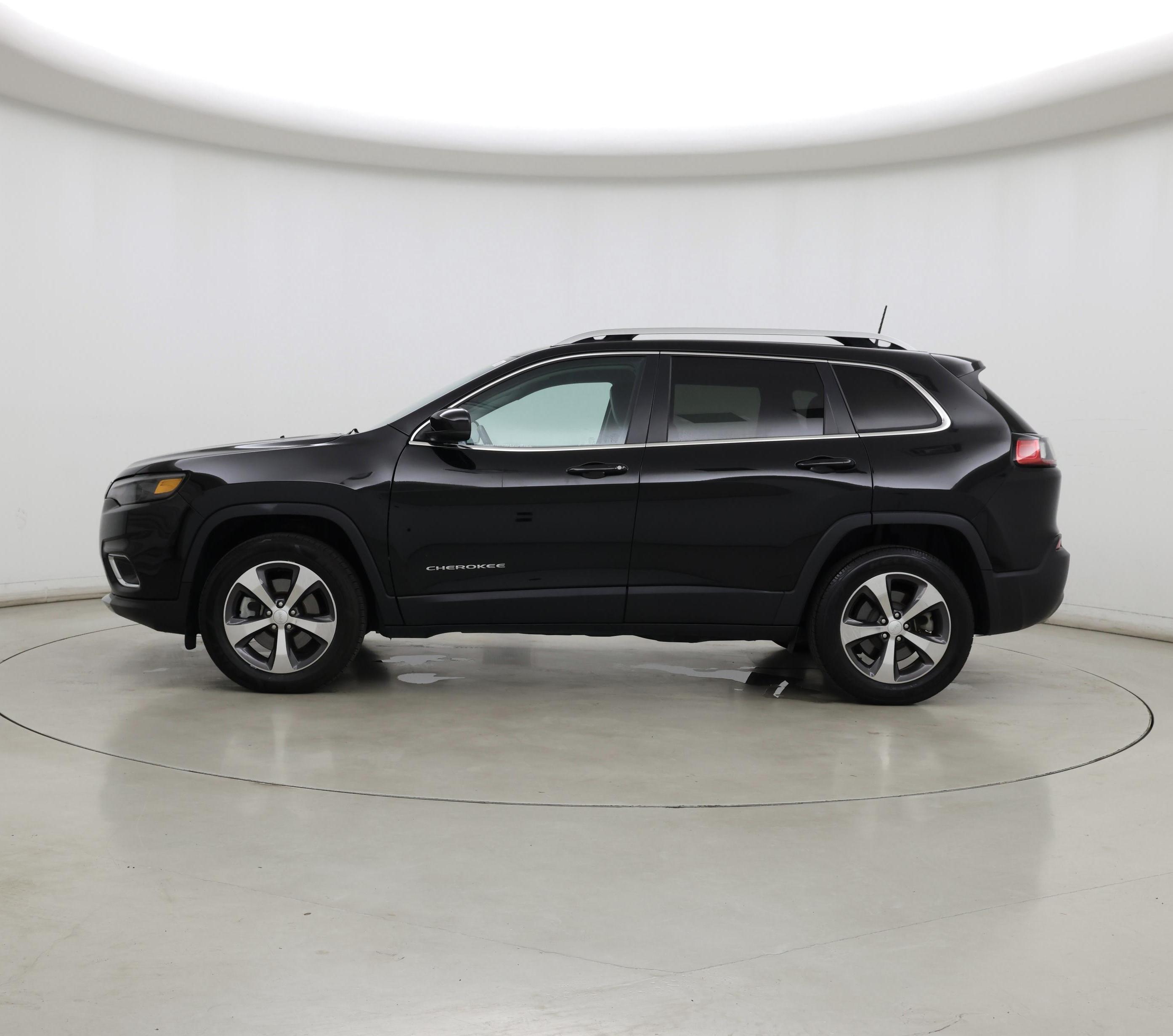 Thumbnail: 2020 Jeep Cherokee - 3