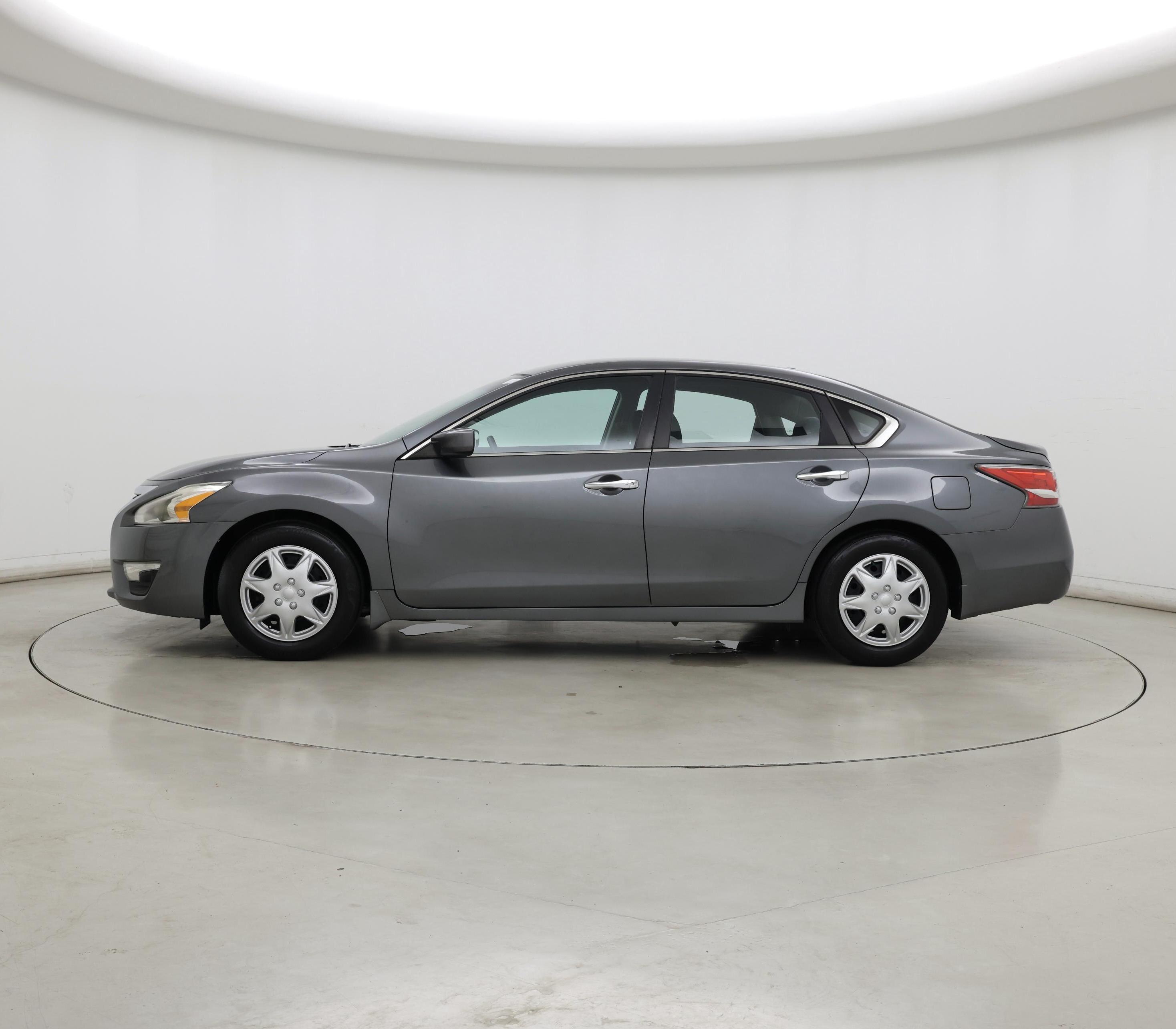 Thumbnail: 2015 Nissan Altima - 3