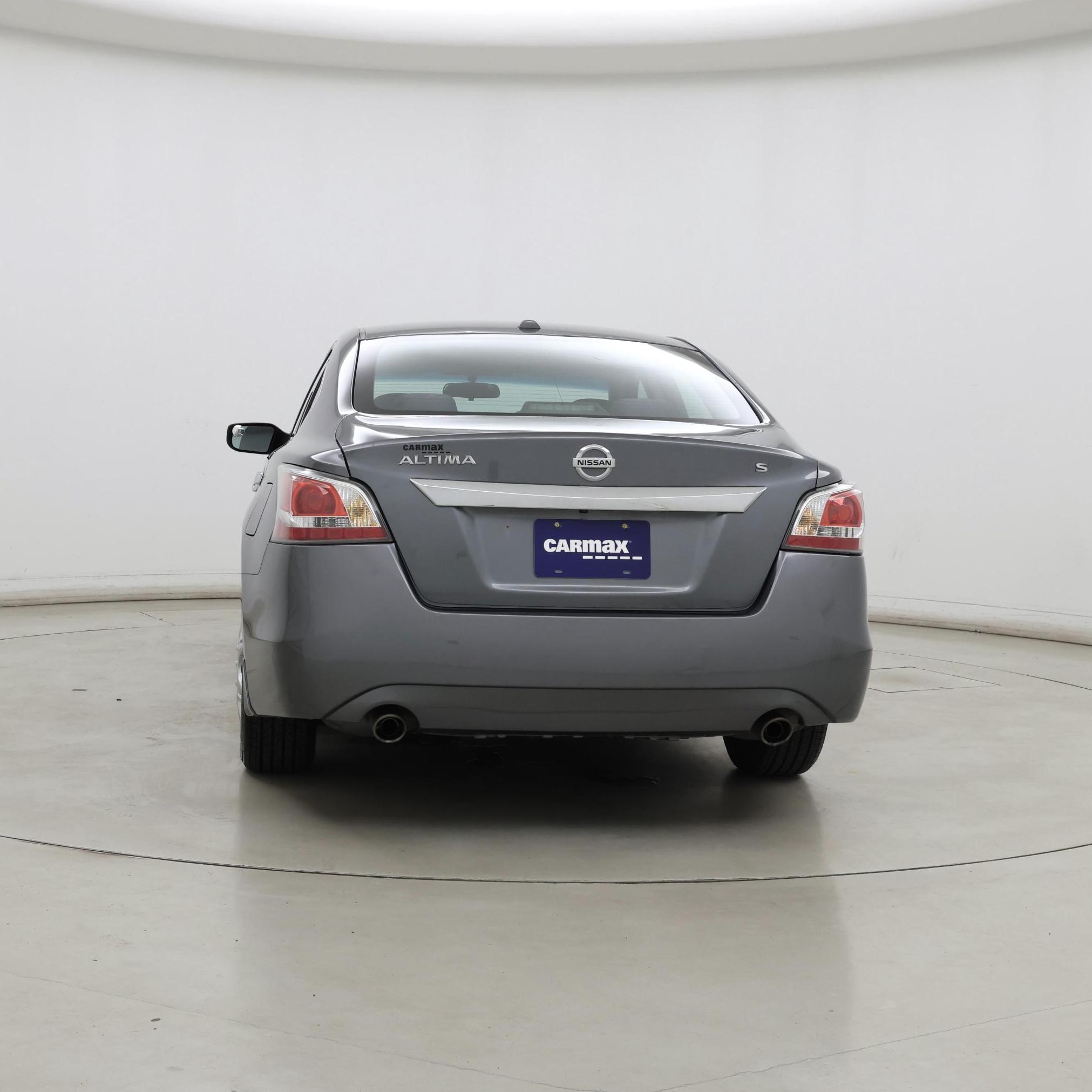 Thumbnail: 2015 Nissan Altima - 6