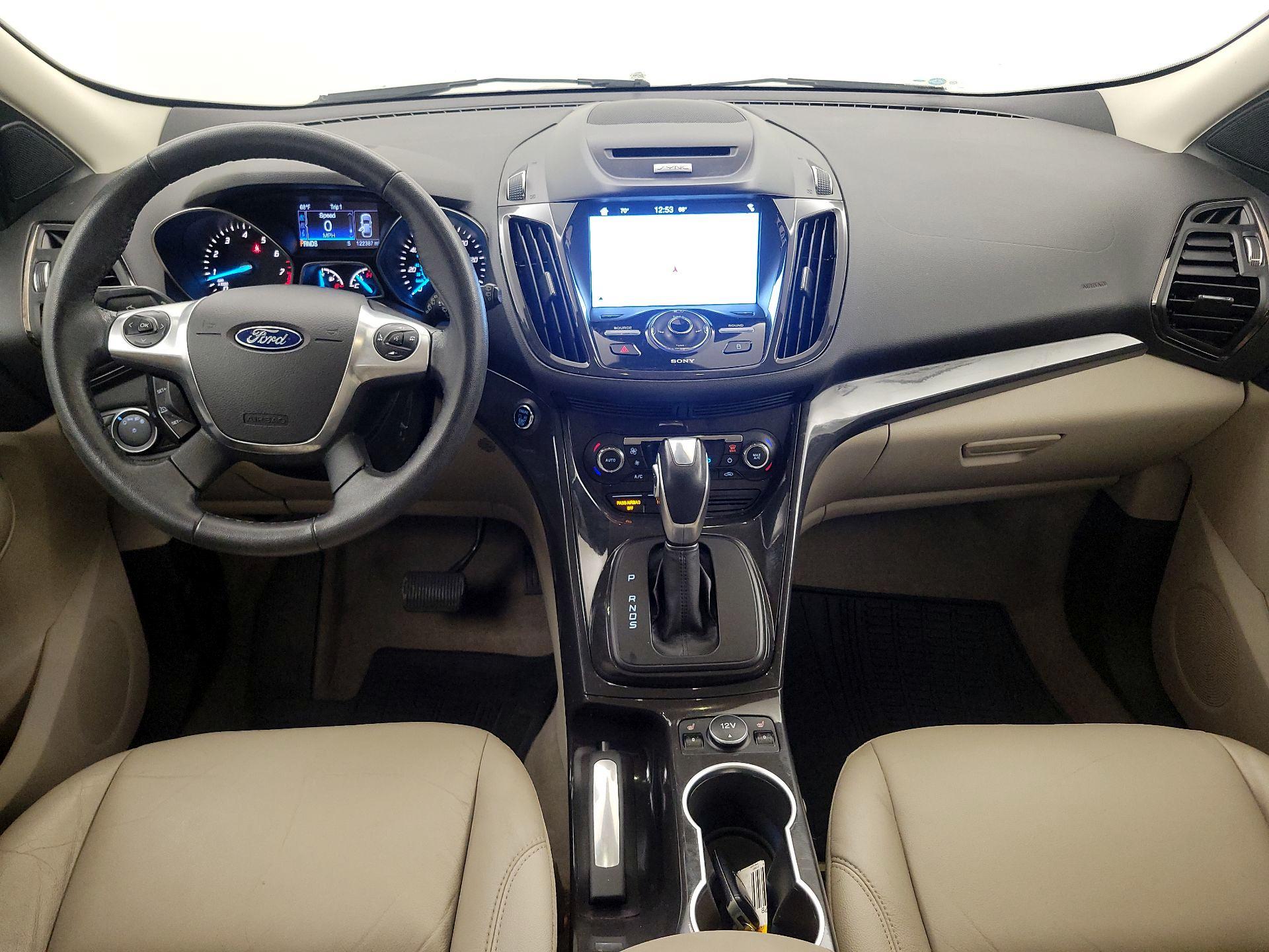 Thumbnail: 2016 Ford Escape - 9