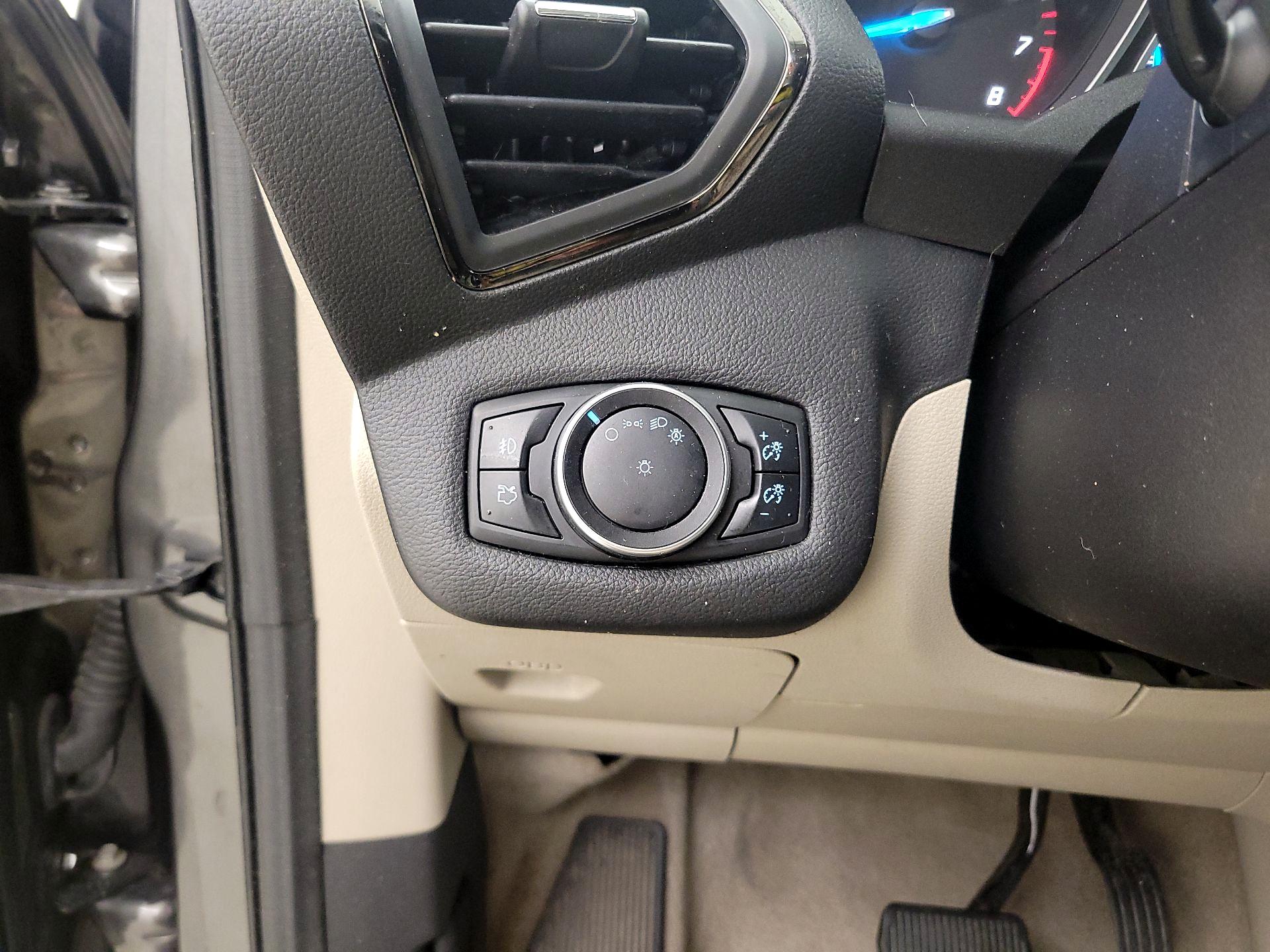 Thumbnail: 2016 Ford Escape - 13