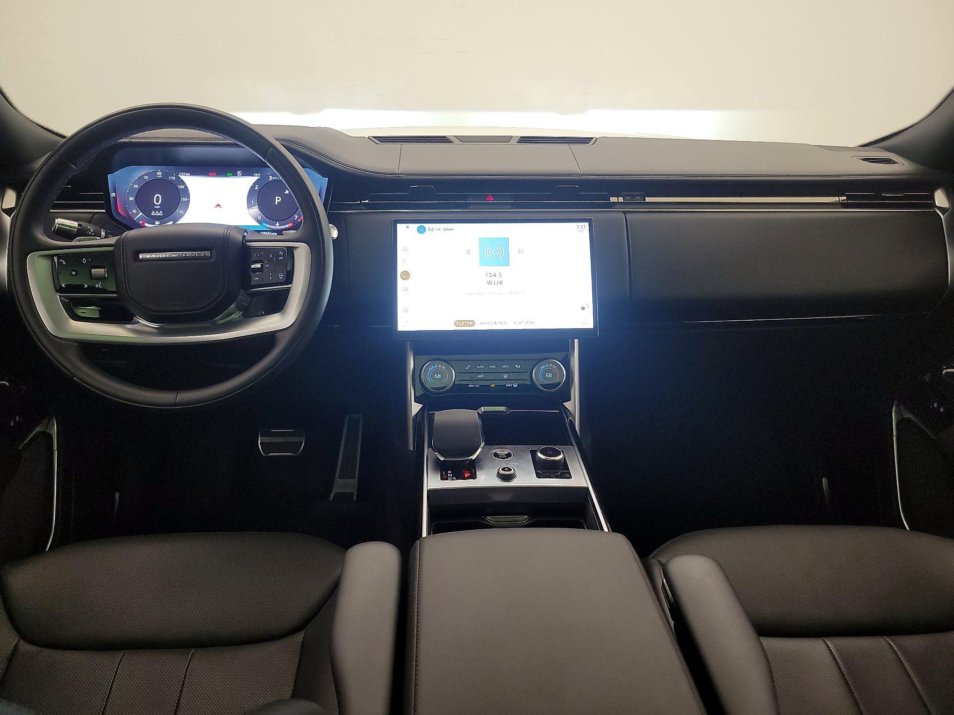 Thumbnail: 2022 Land Rover Range Rover - 9