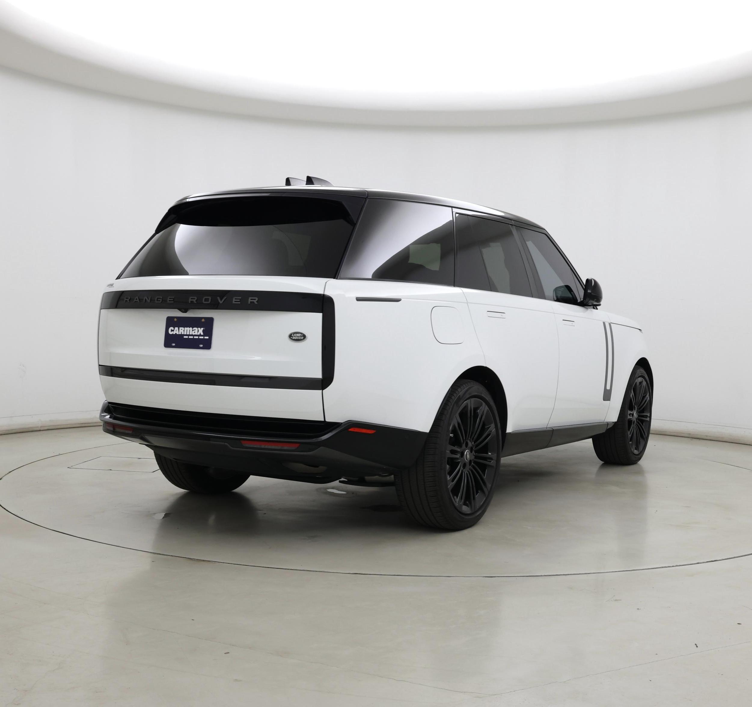 Thumbnail: 2022 Land Rover Range Rover - 8