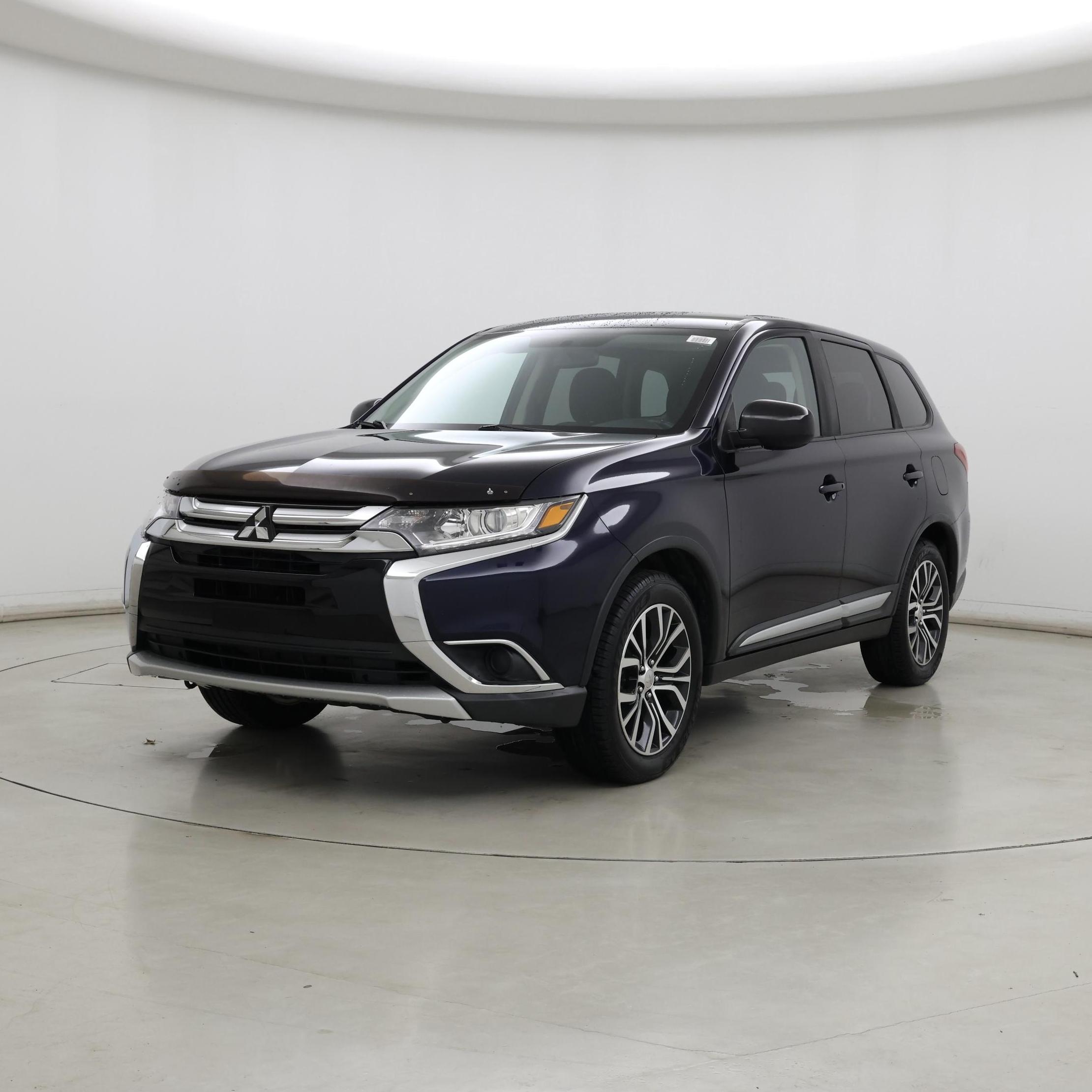 Thumbnail: 2018 Mitsubishi Outlander - 4