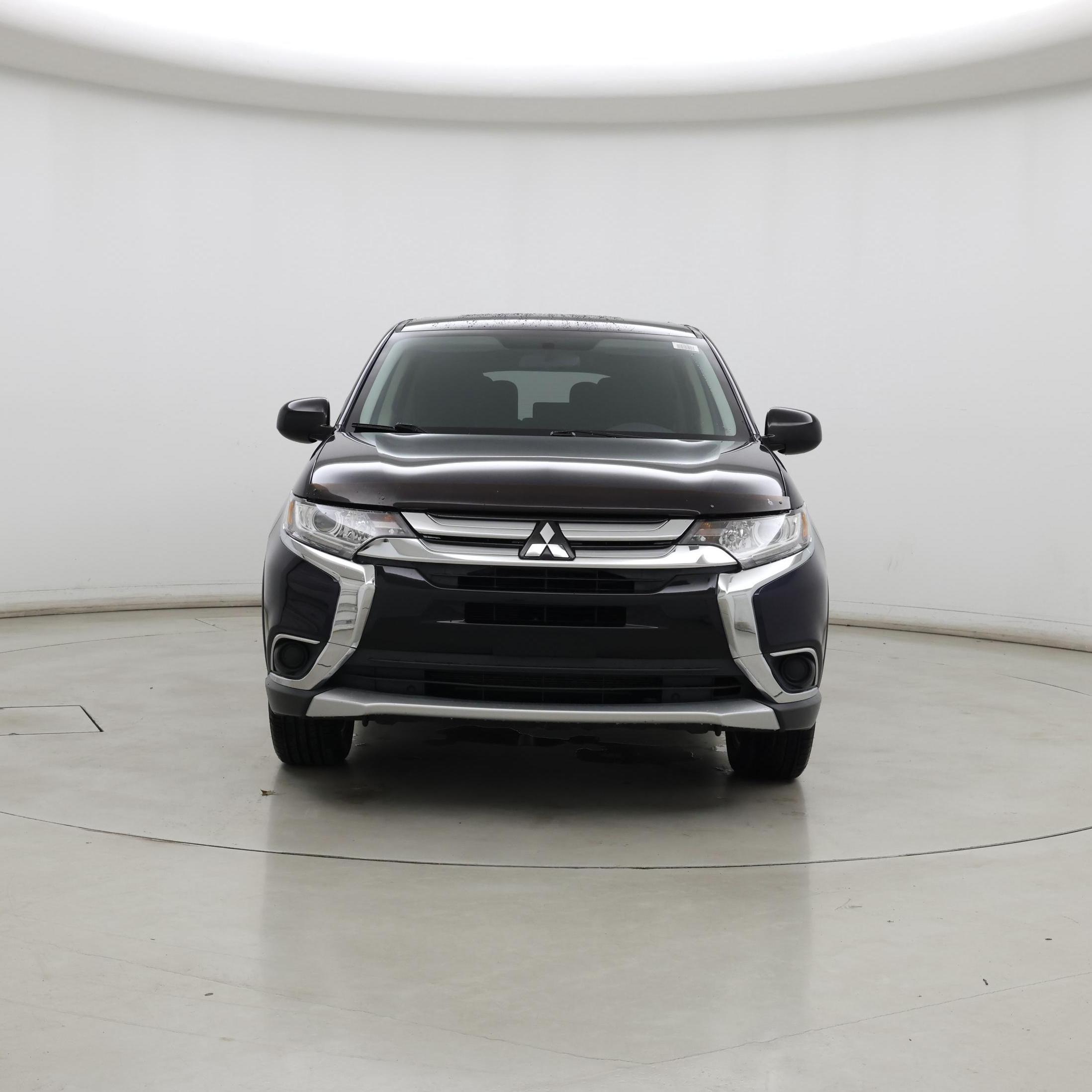 Thumbnail: 2018 Mitsubishi Outlander - 5