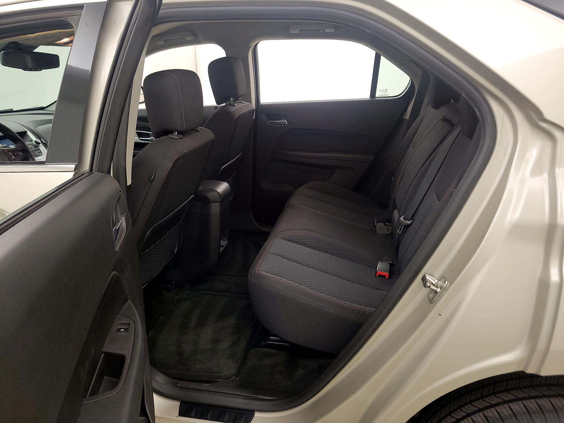 Thumbnail: 2013 Chevrolet Equinox - 17